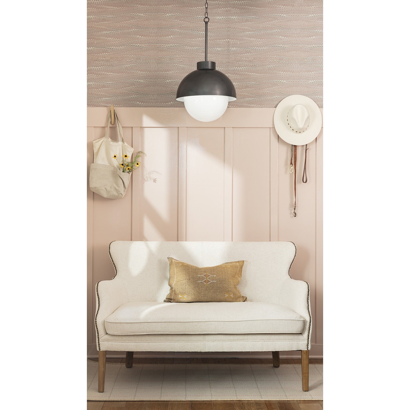 Regina Andrew  Montreux Pendant