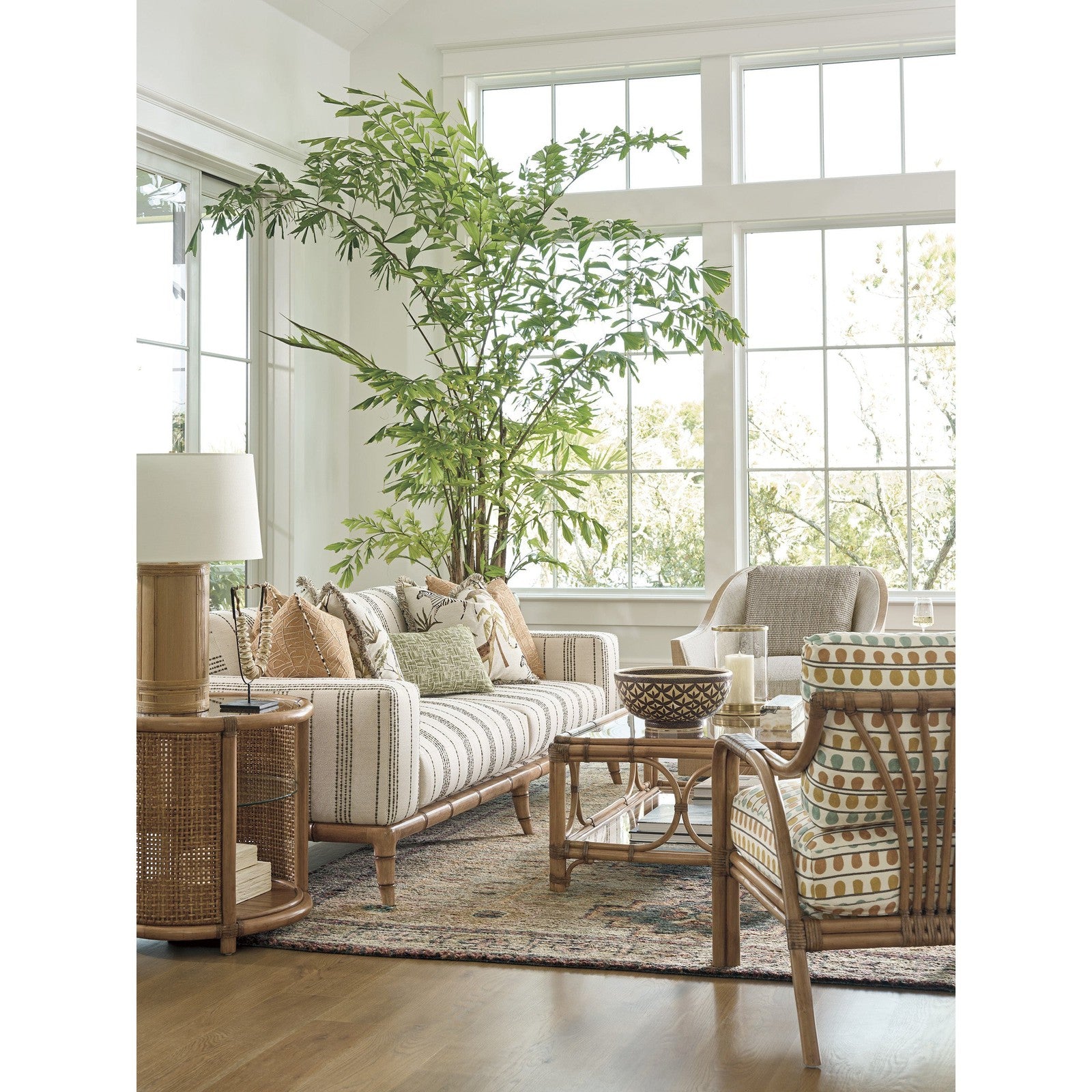 Tommy Bahama Home Key Biscayne Tortuga Round End Table