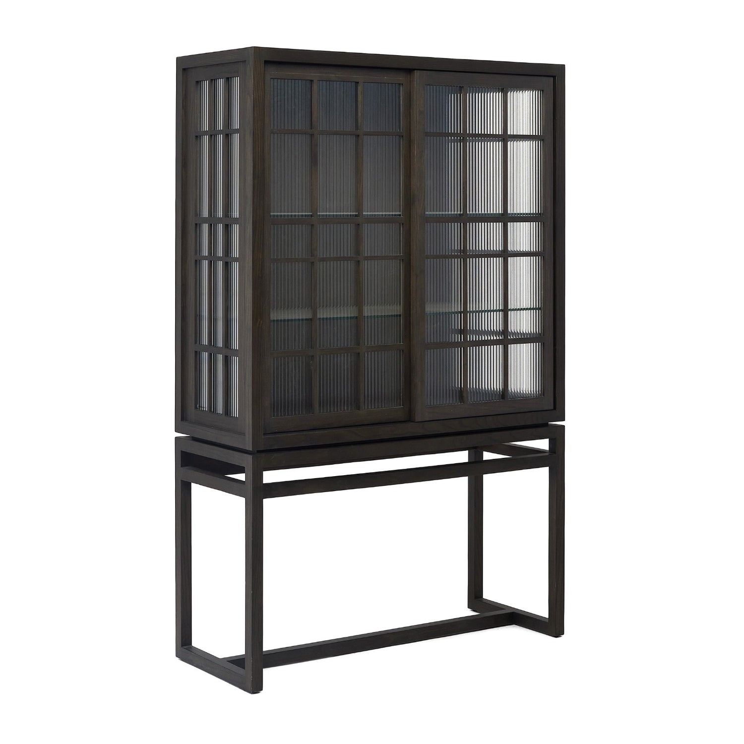 Interlude Hadley Cabinet