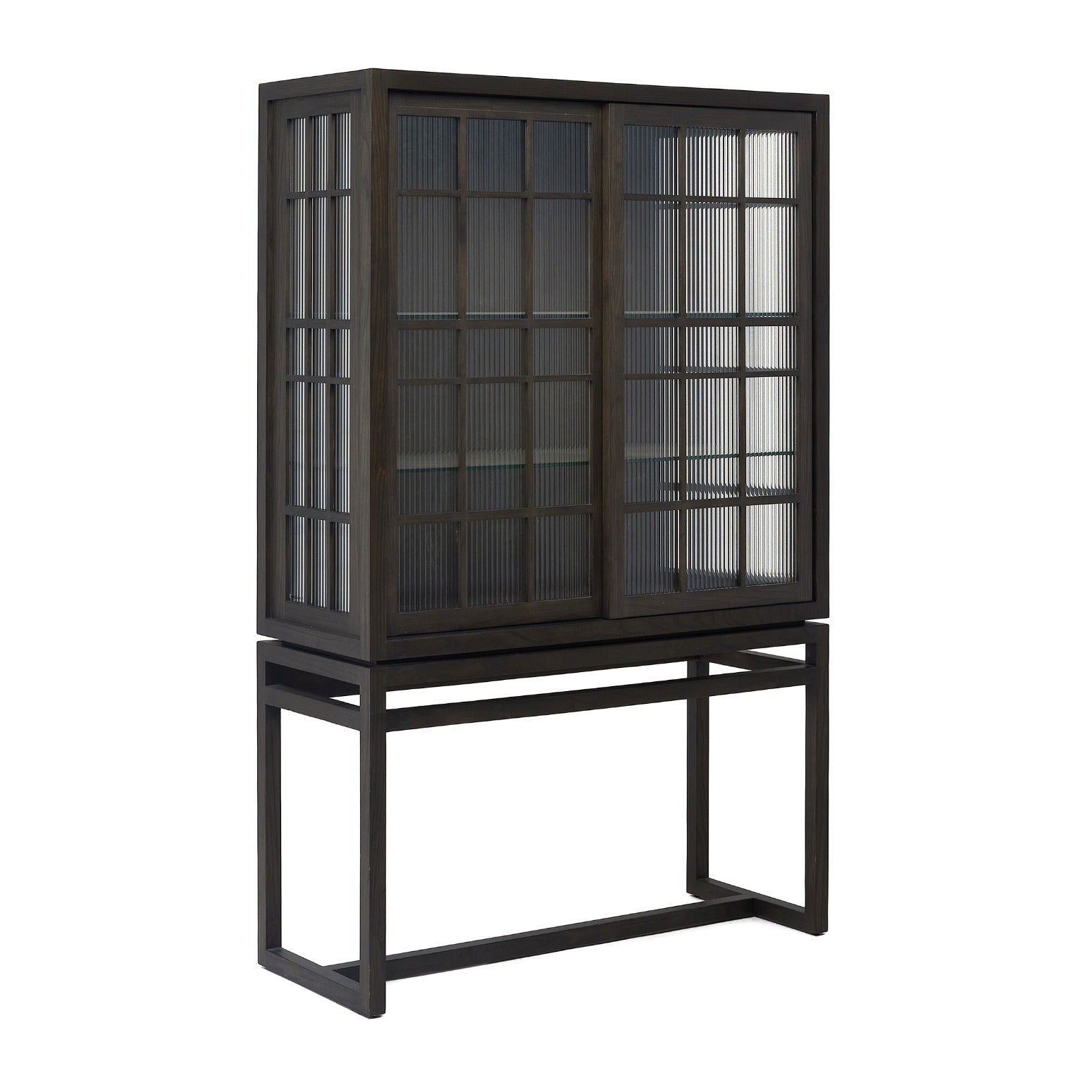 Interlude Hadley Cabinet