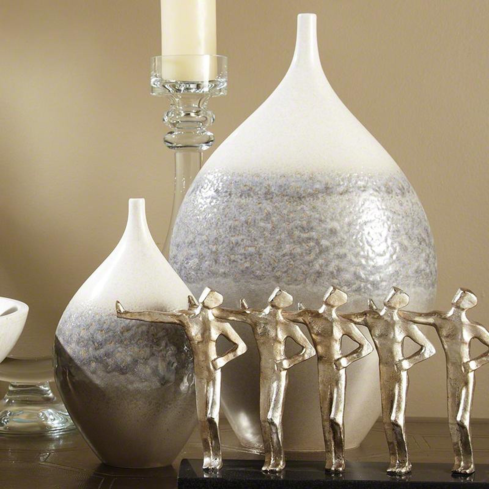 Global Views Cream Rises