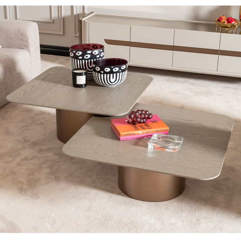 Michael Amini Canberra Short Cocktail Table - Light Ash