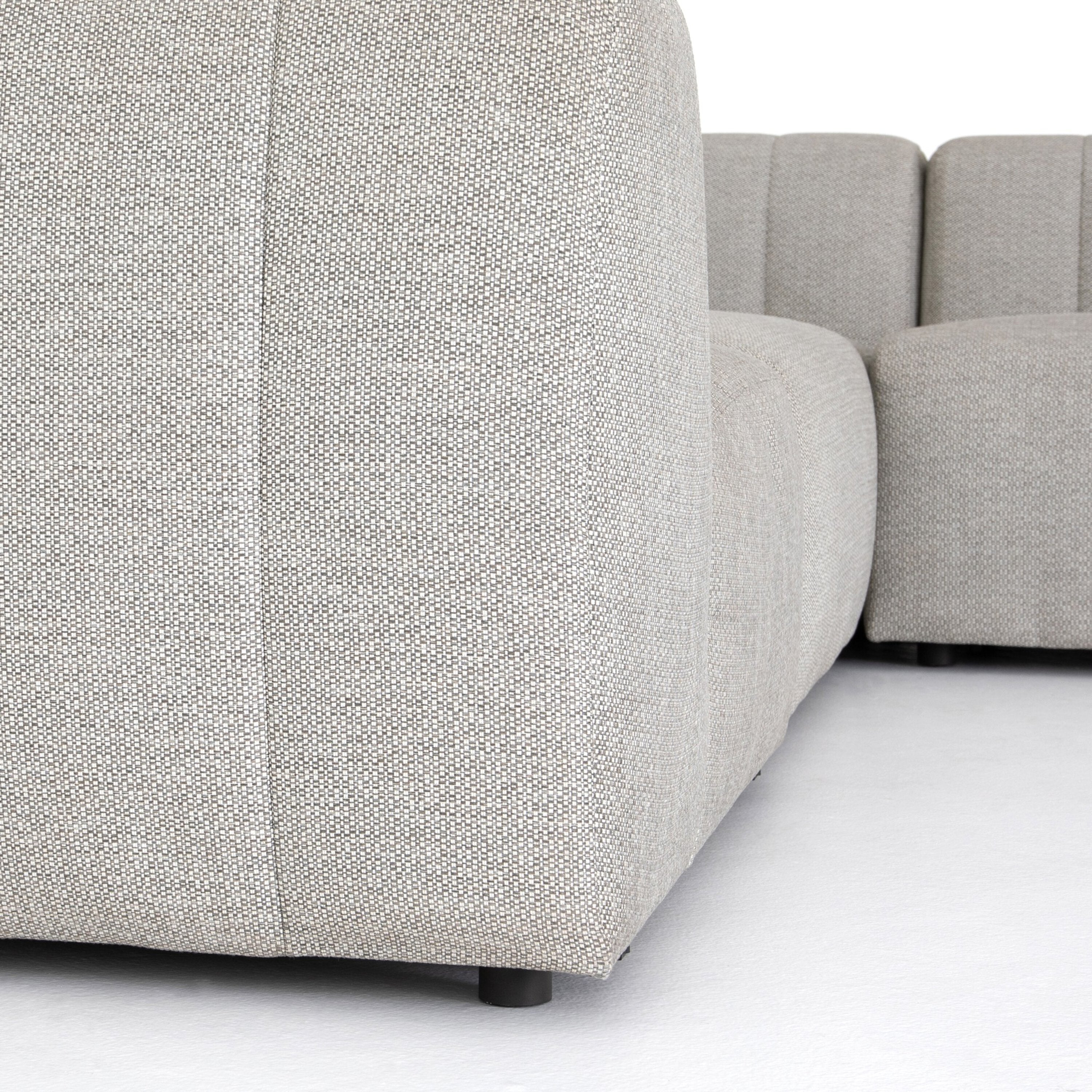 Gwen Outdoor 5 PC Sectional