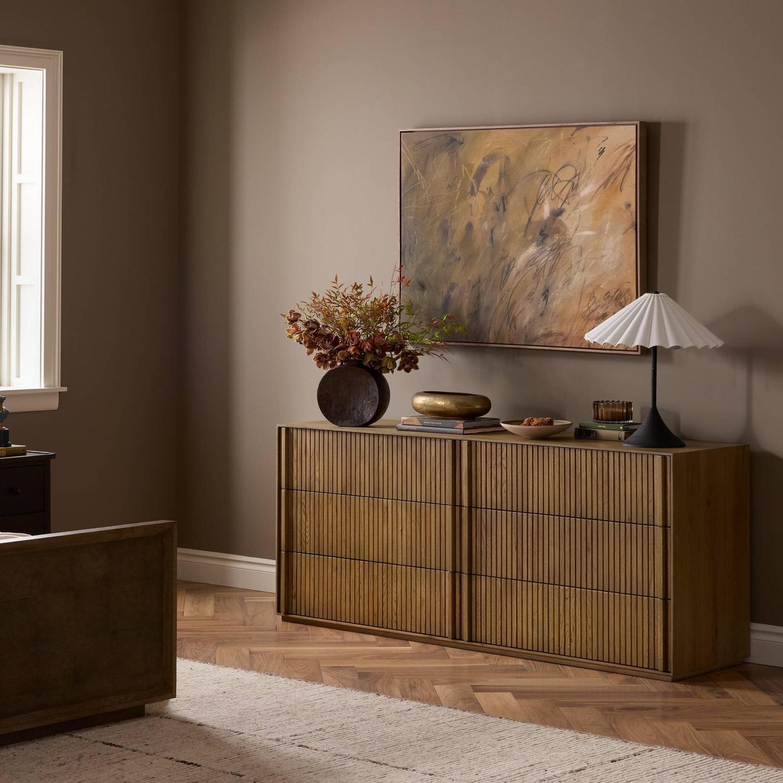 Leo 6 Drawer Dresser
