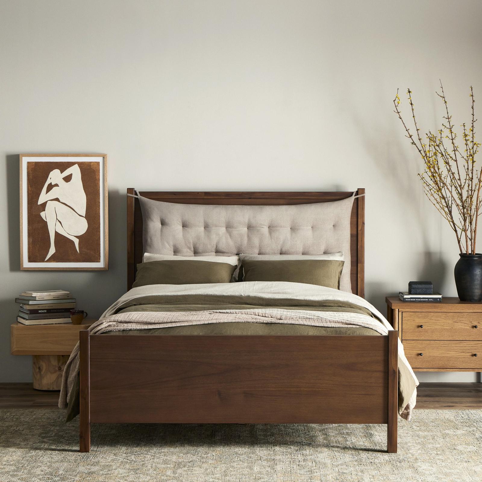 Sullivan Bed