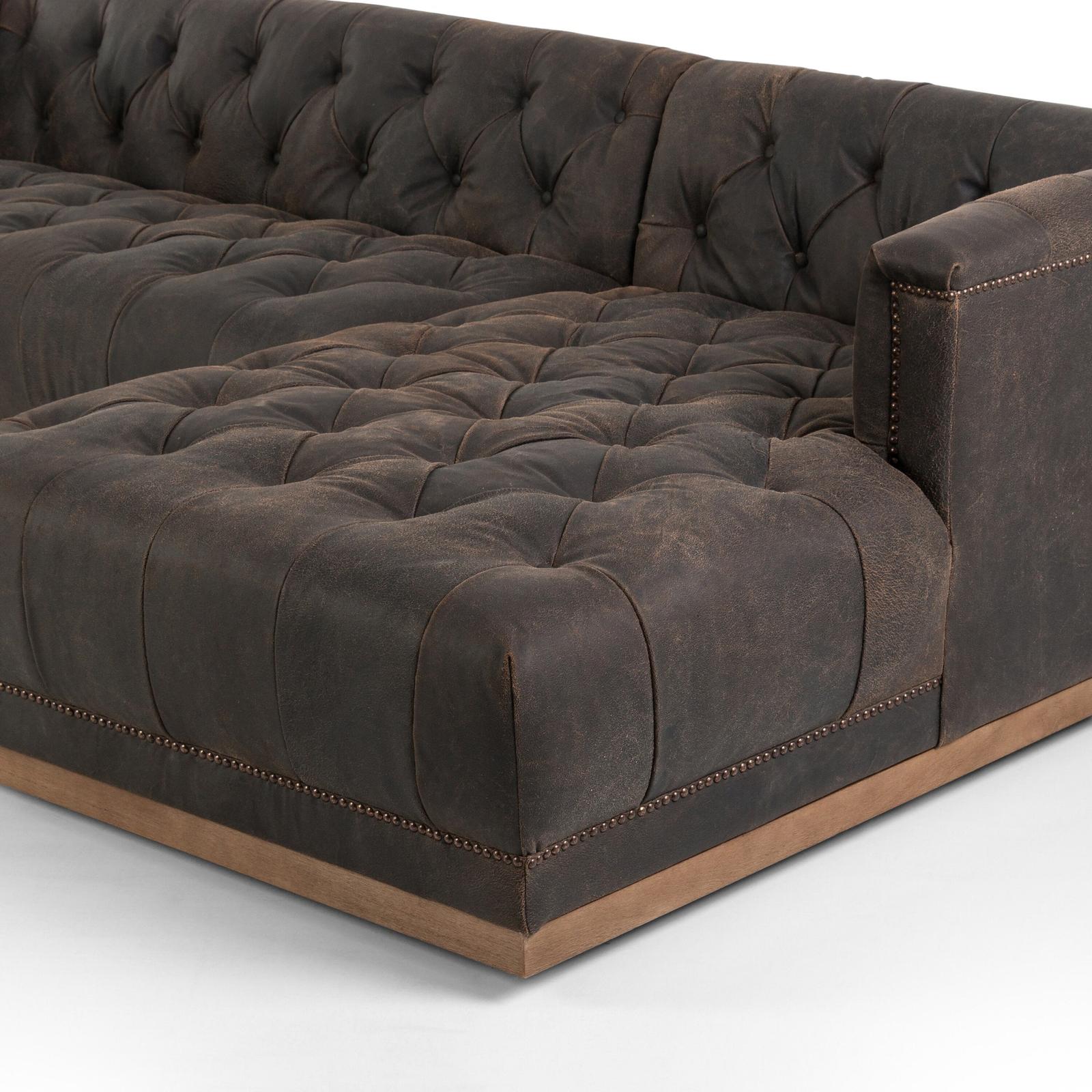 Maxx 2-Piece Sectional-109