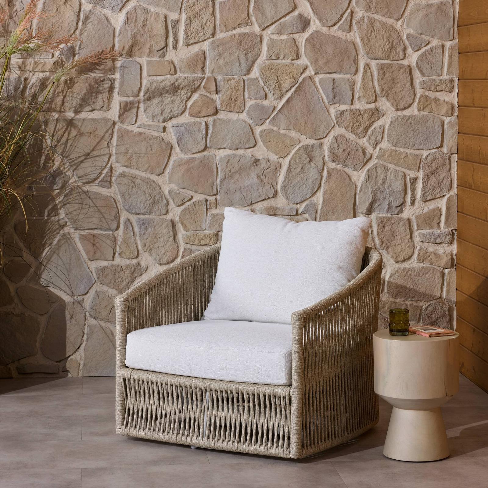 Porto Outdoor Swivel Chair
