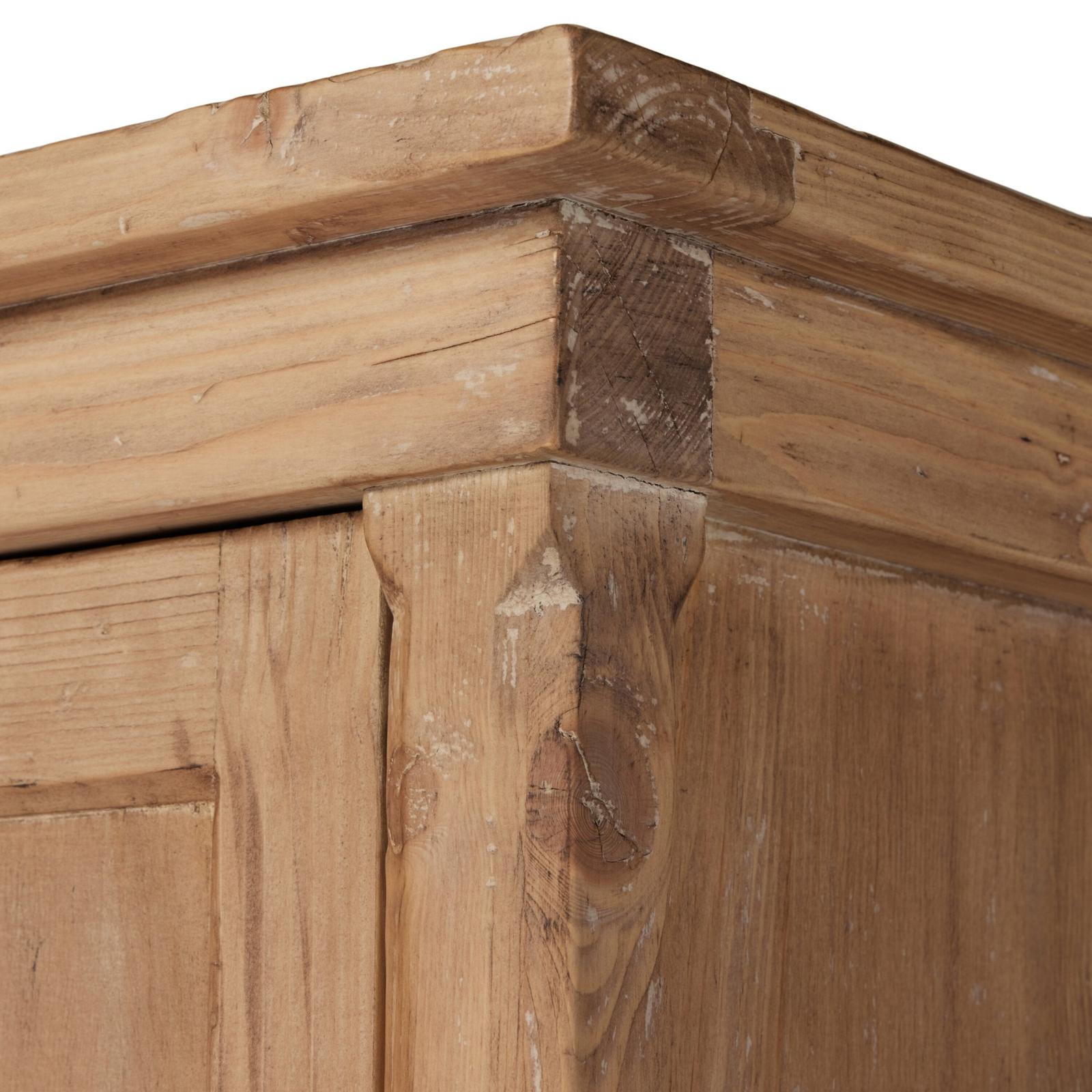 Brimley Wide Cabinet-Aged Light Pine