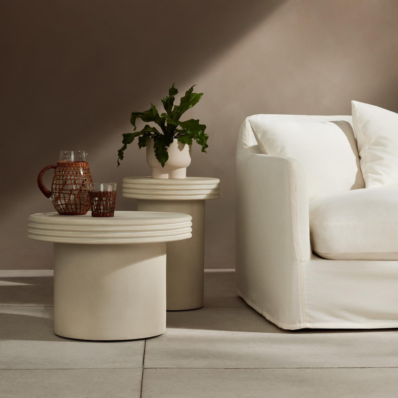 Grecia Outdoor End Table