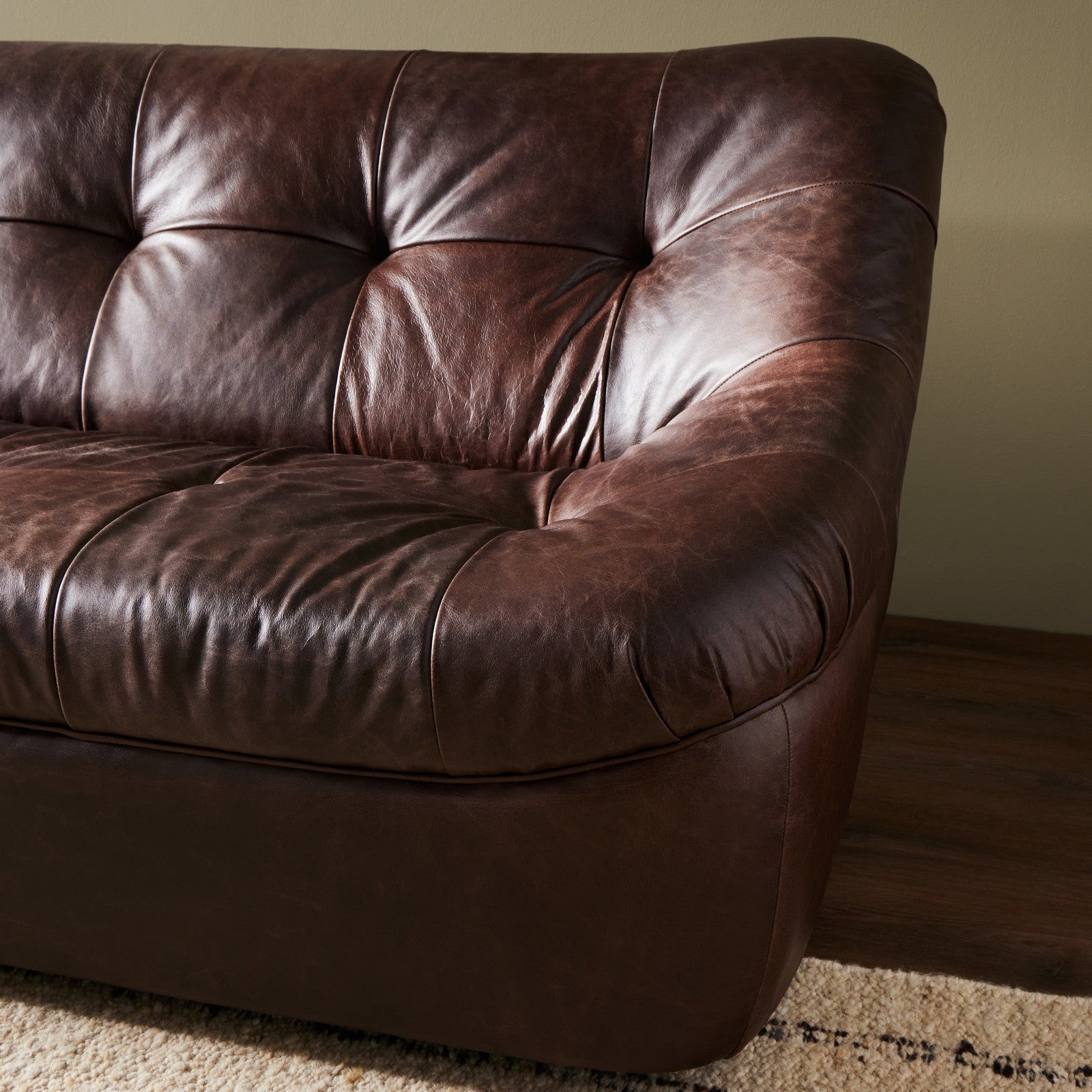 Farley Sofa-106