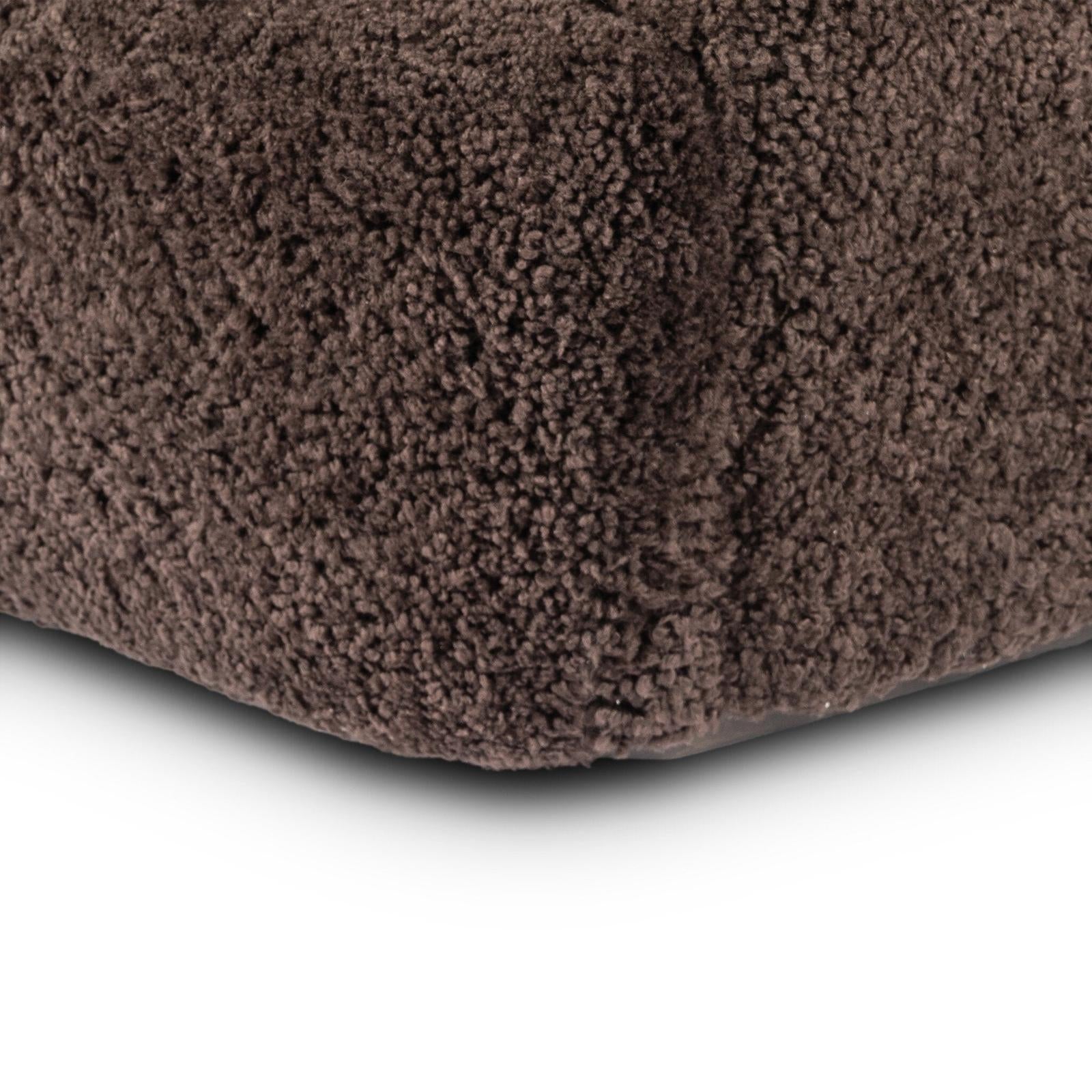 Julius Swivel Chair