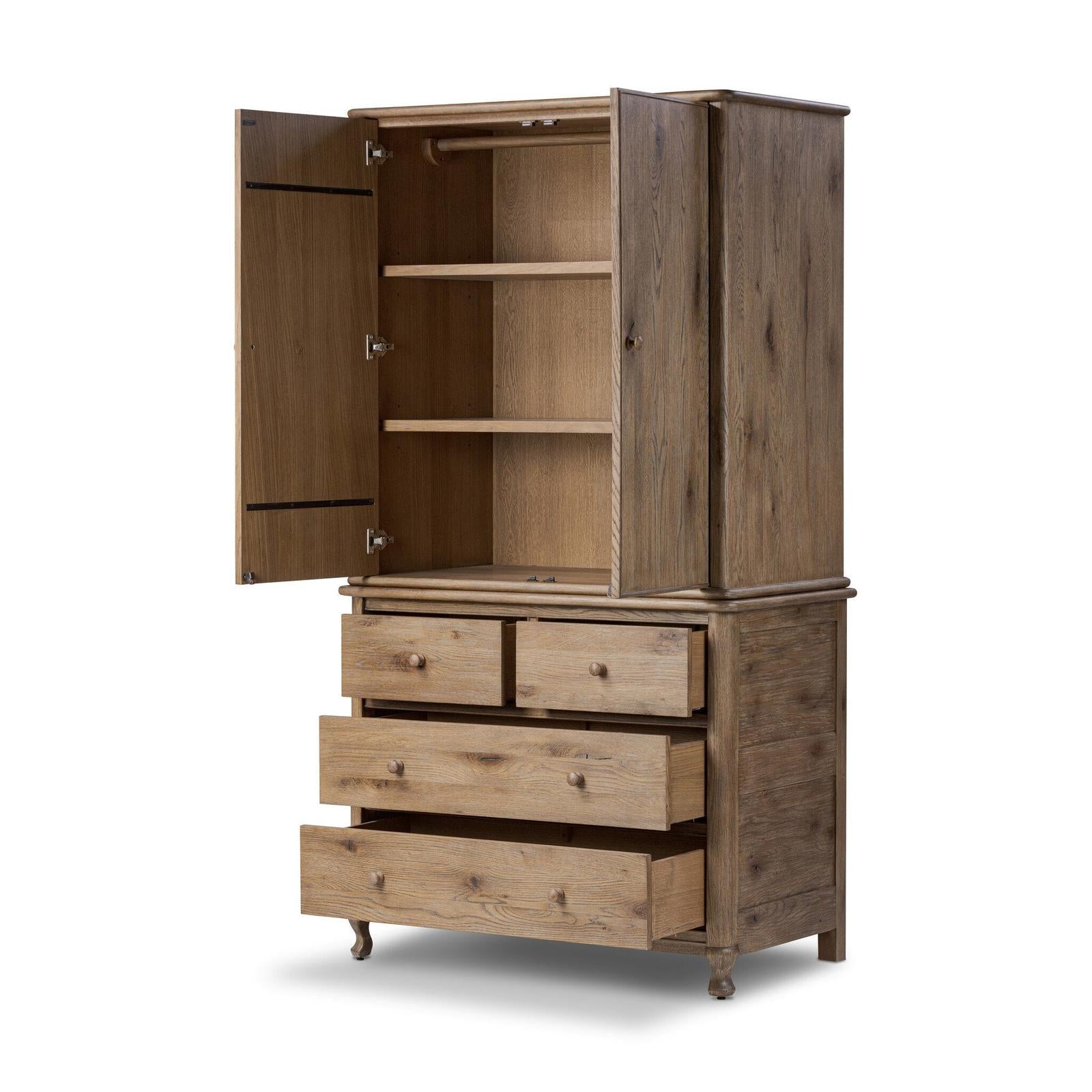Pika Armoire