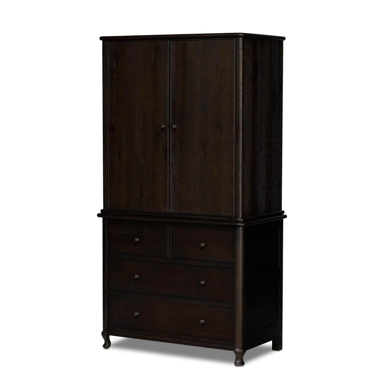 Pika Armoire