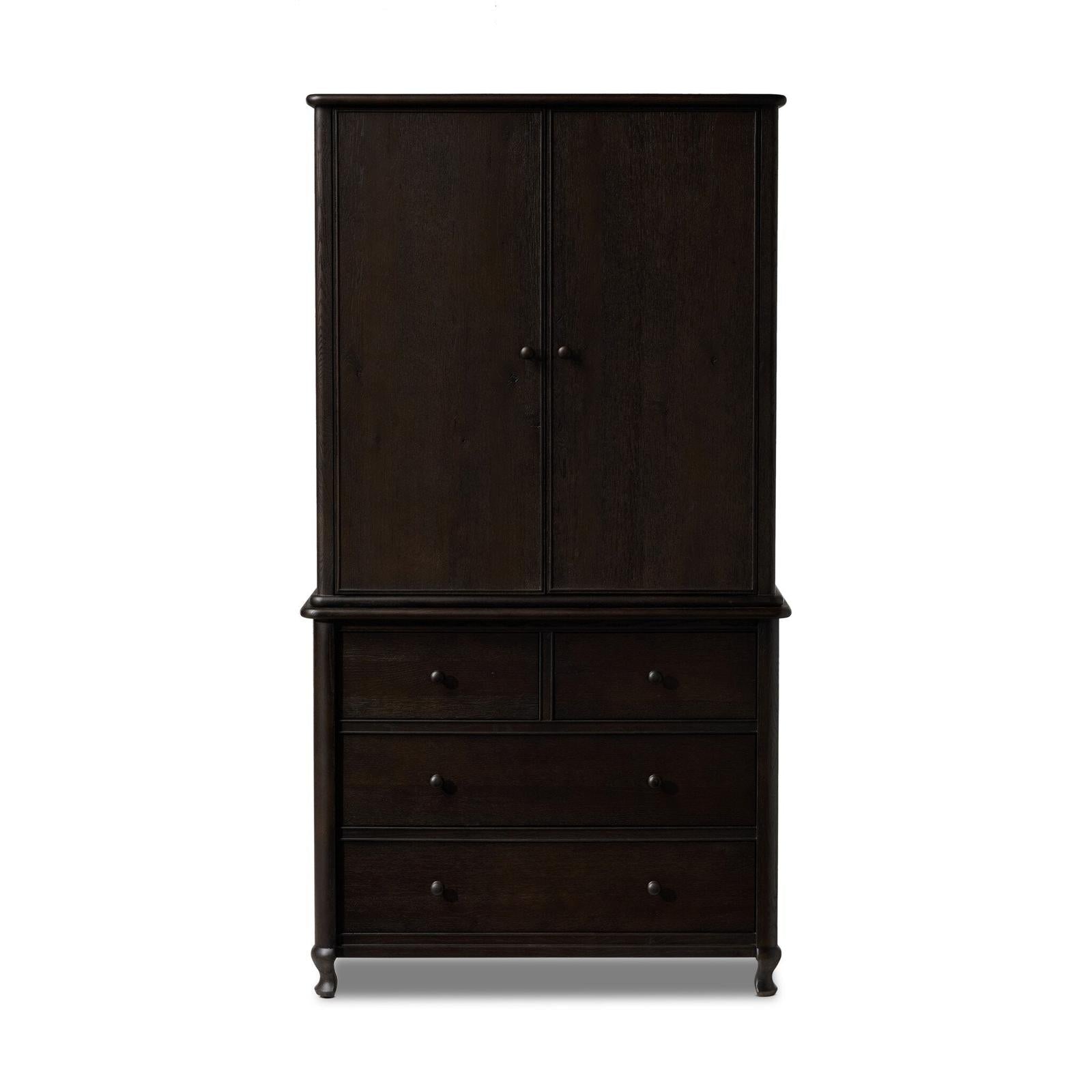 Pika Armoire