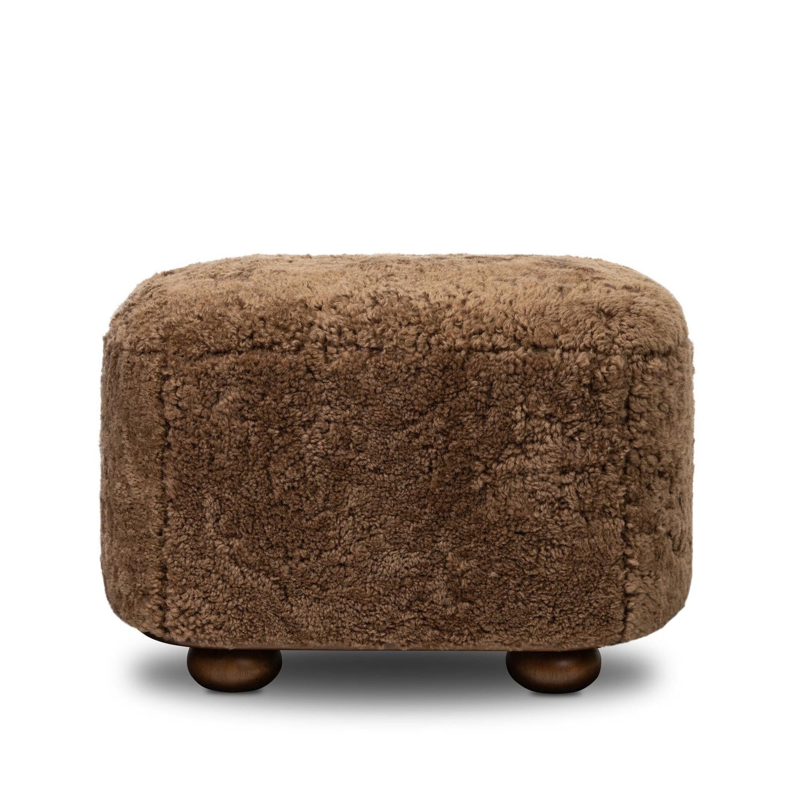 Bilbury Oval Ottoman