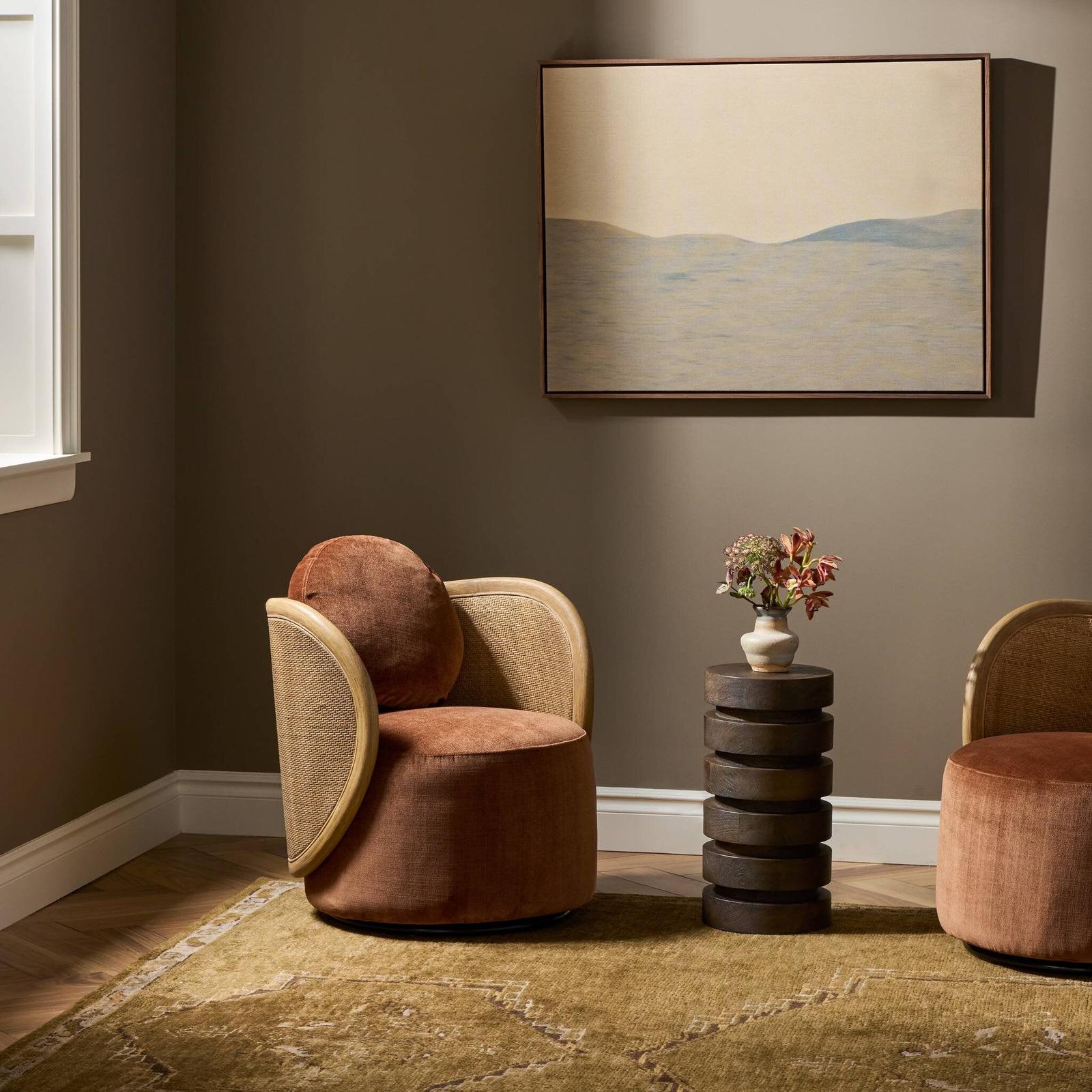 Roslin Swivel Chair