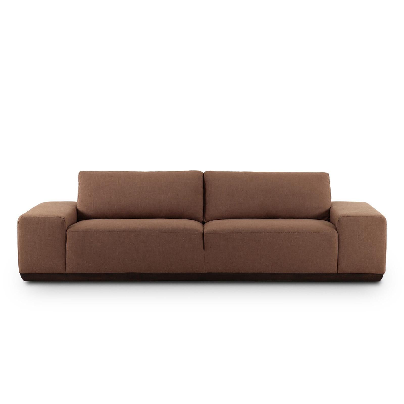Isaiah Sofa 104