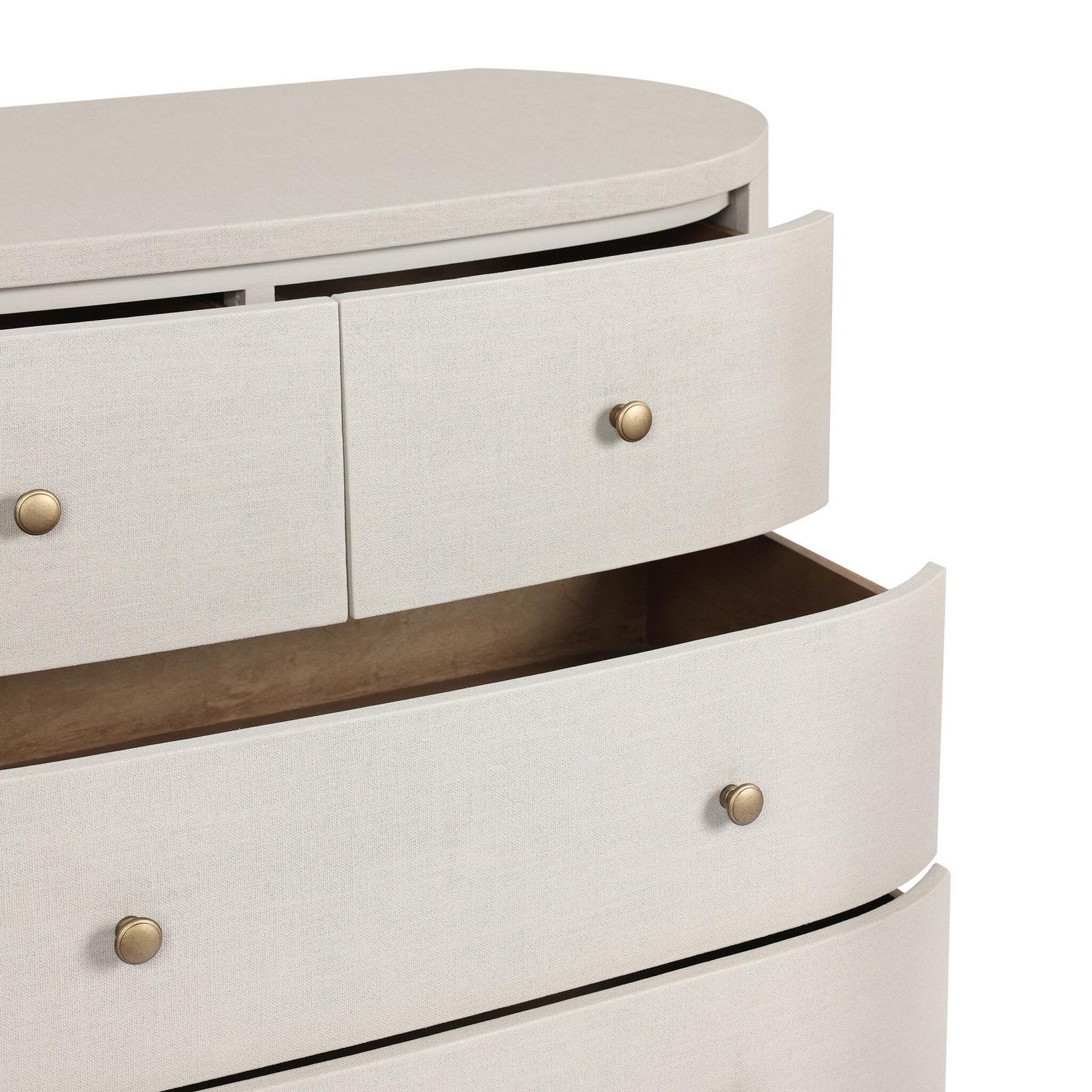 Amelia Chest