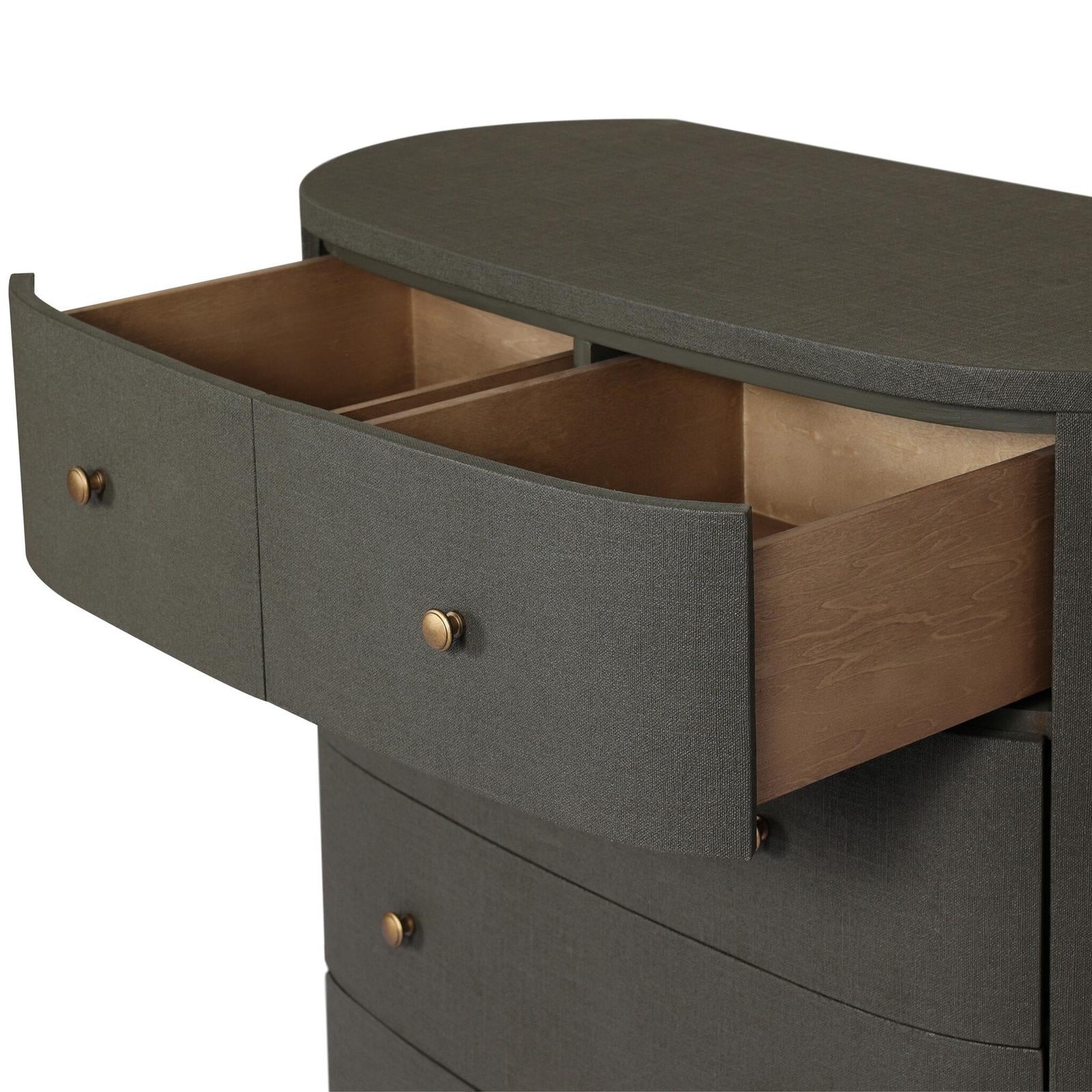 Amelia Chest