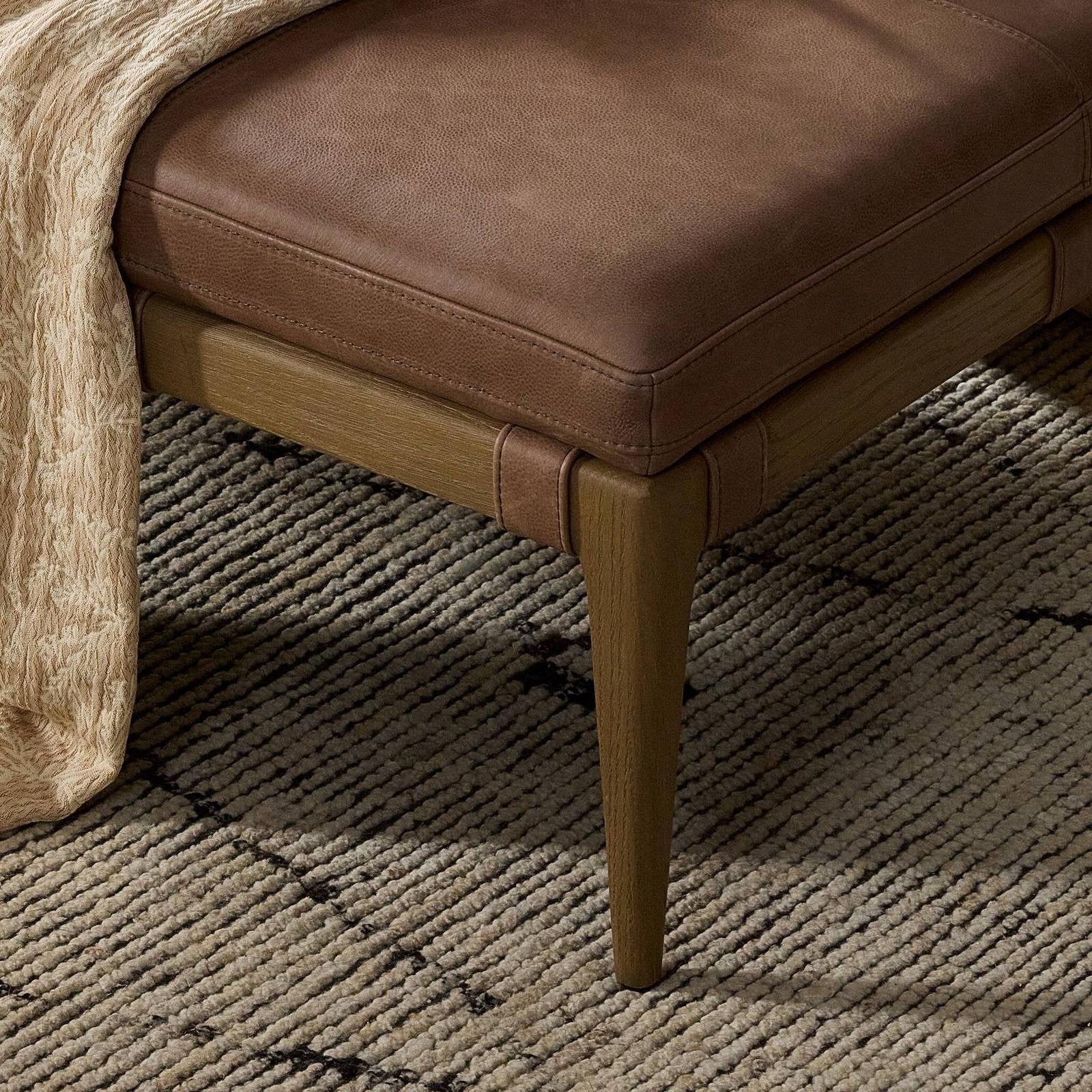 Ulrick Ottoman