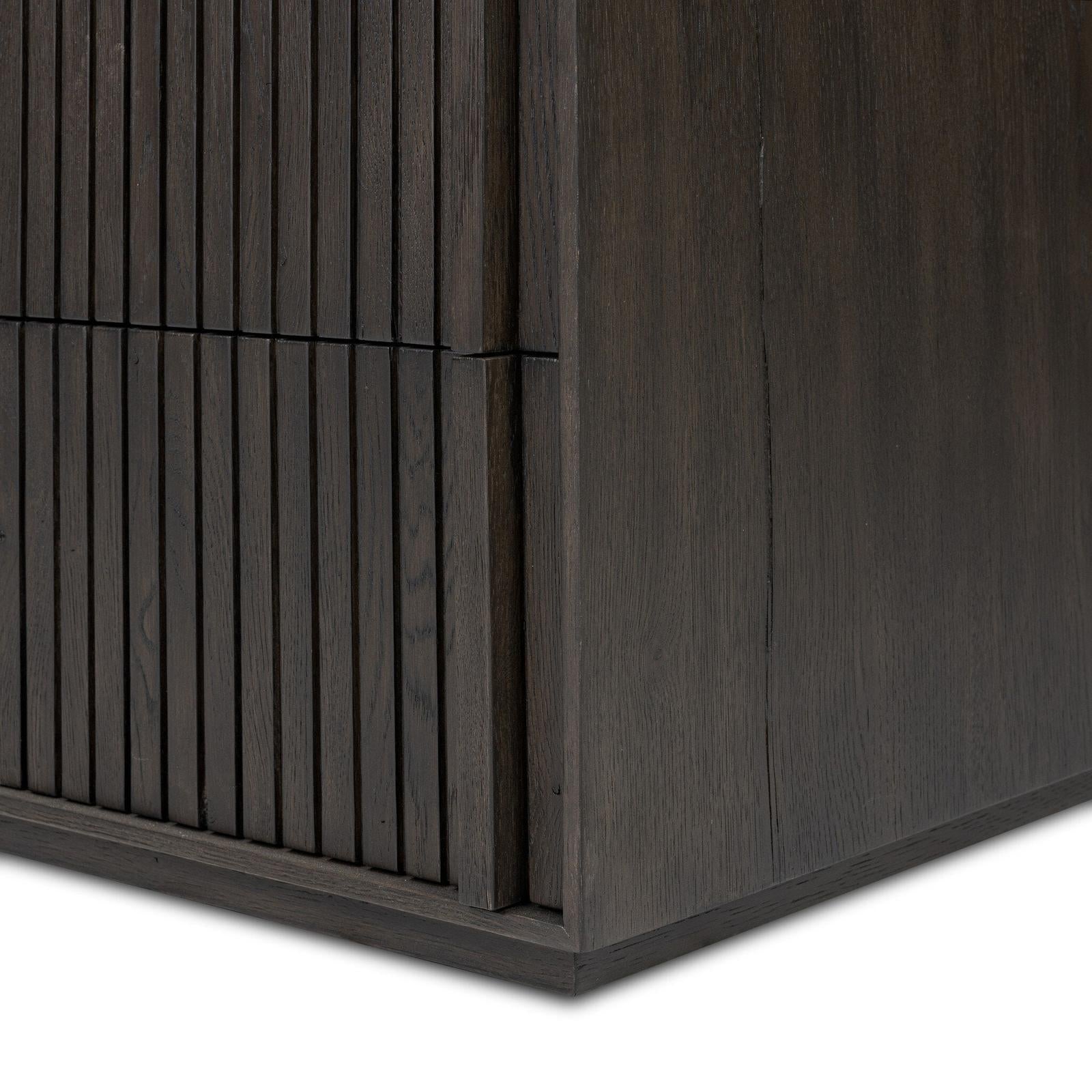 Leo 5-Drawer Dresser