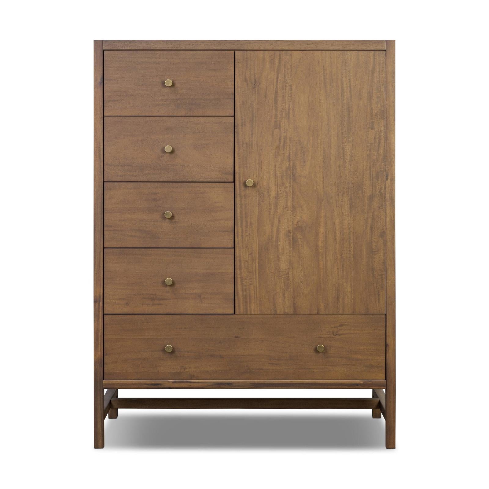 Sullivan Chest
