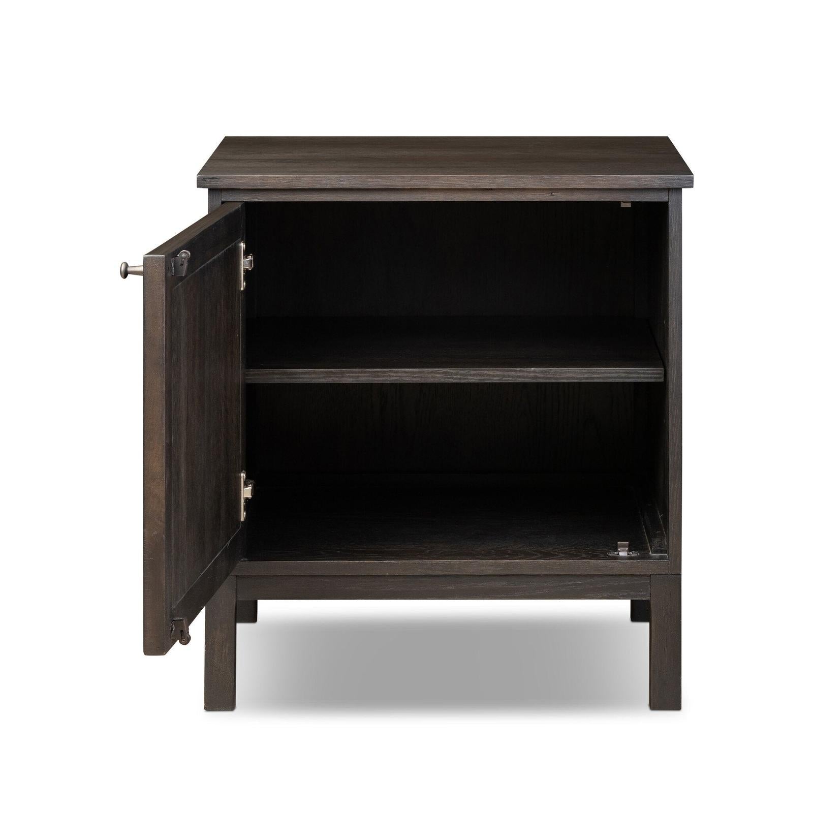 Alessio Nightstand