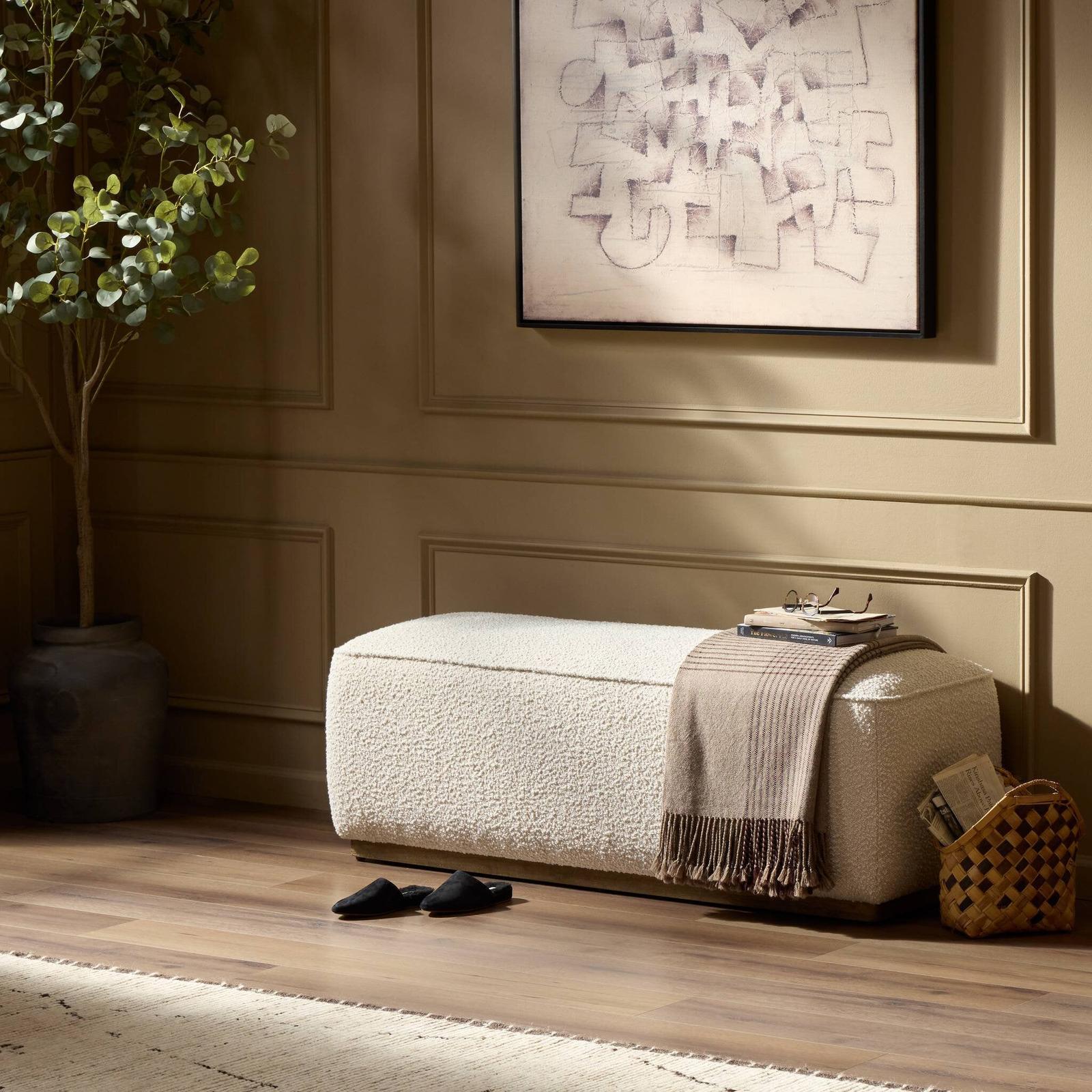 Sinclair Accent Bench