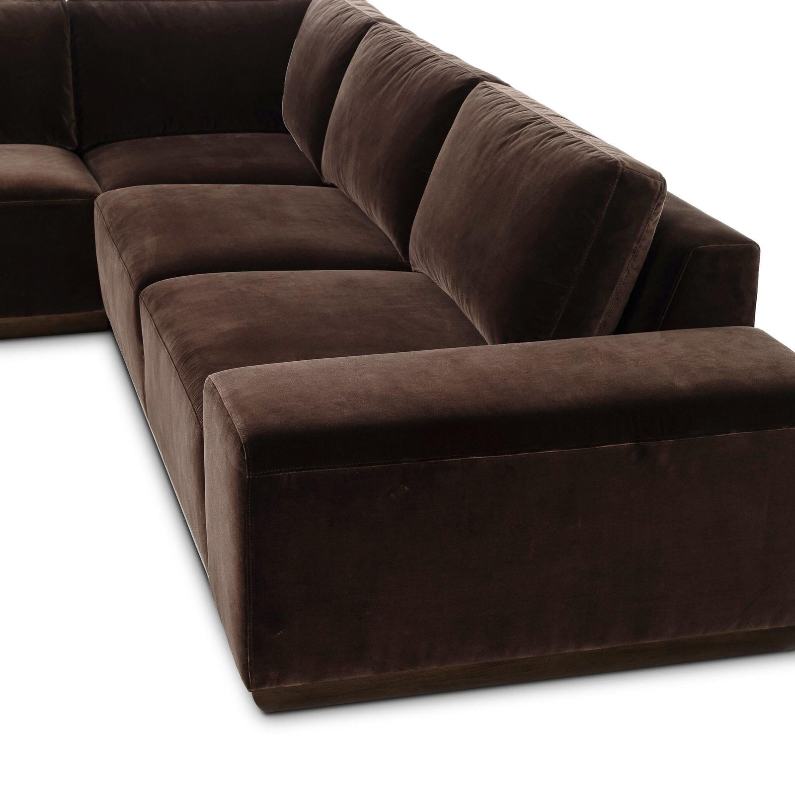Isaiah 3-Piece Sectional - Surrey Cocoa