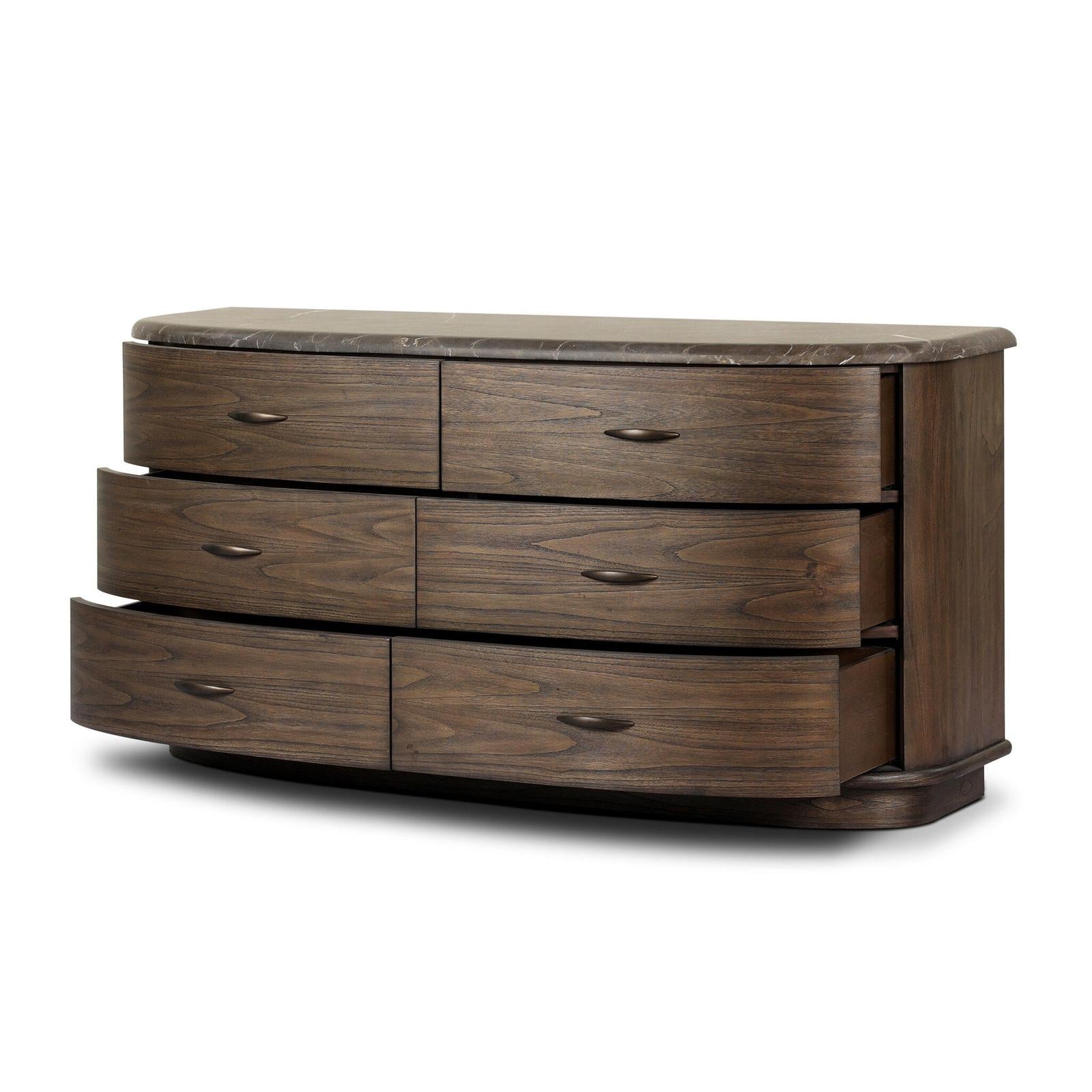 Tovae Dresser
