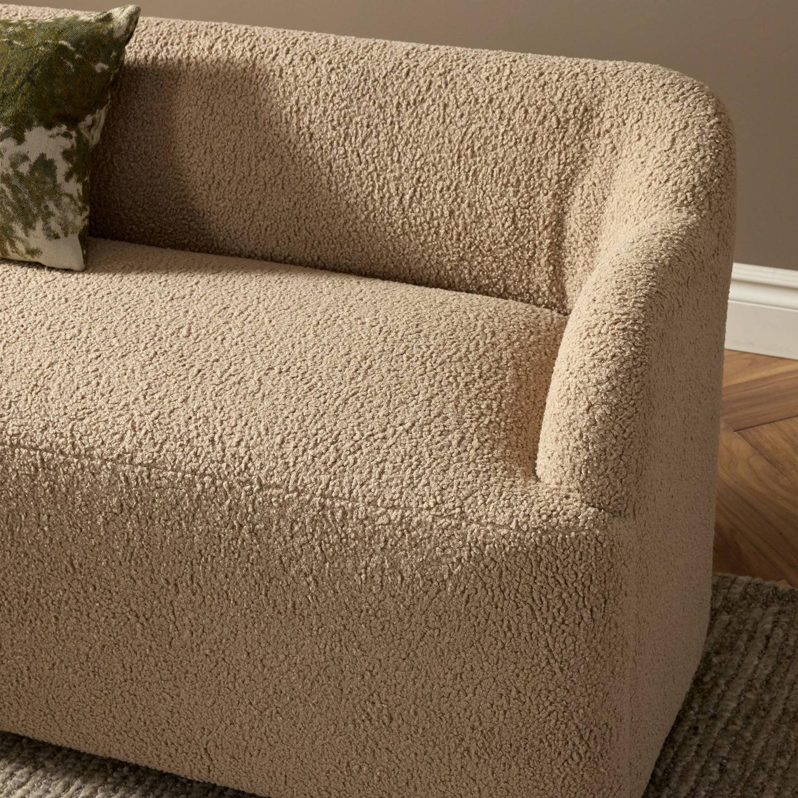 Kadon Accent Bench