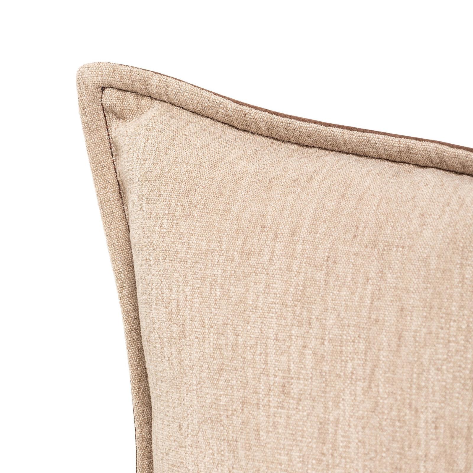 Trenton Pillow