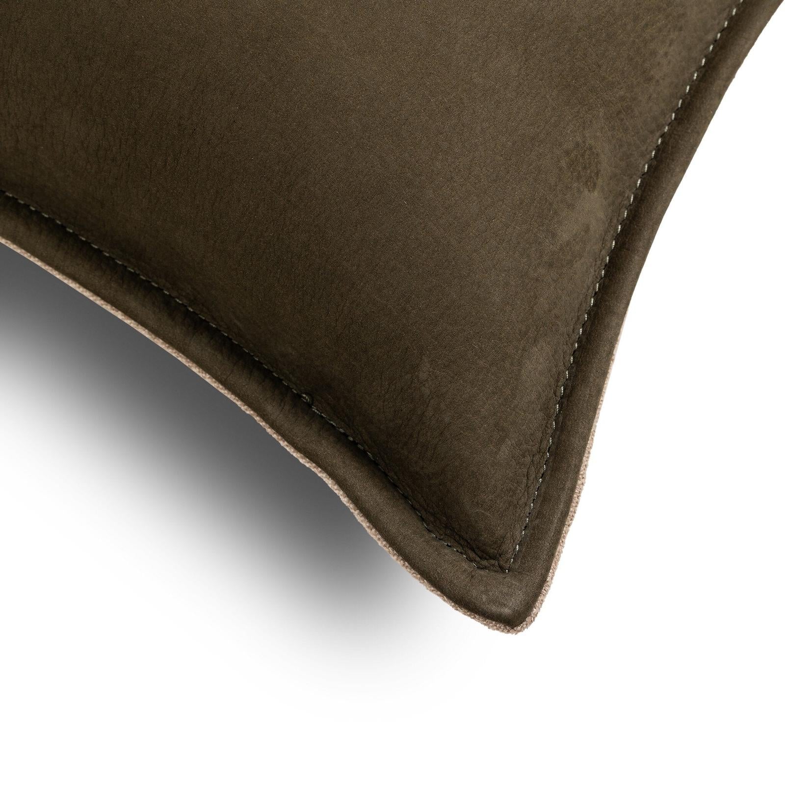 Trenton Pillow