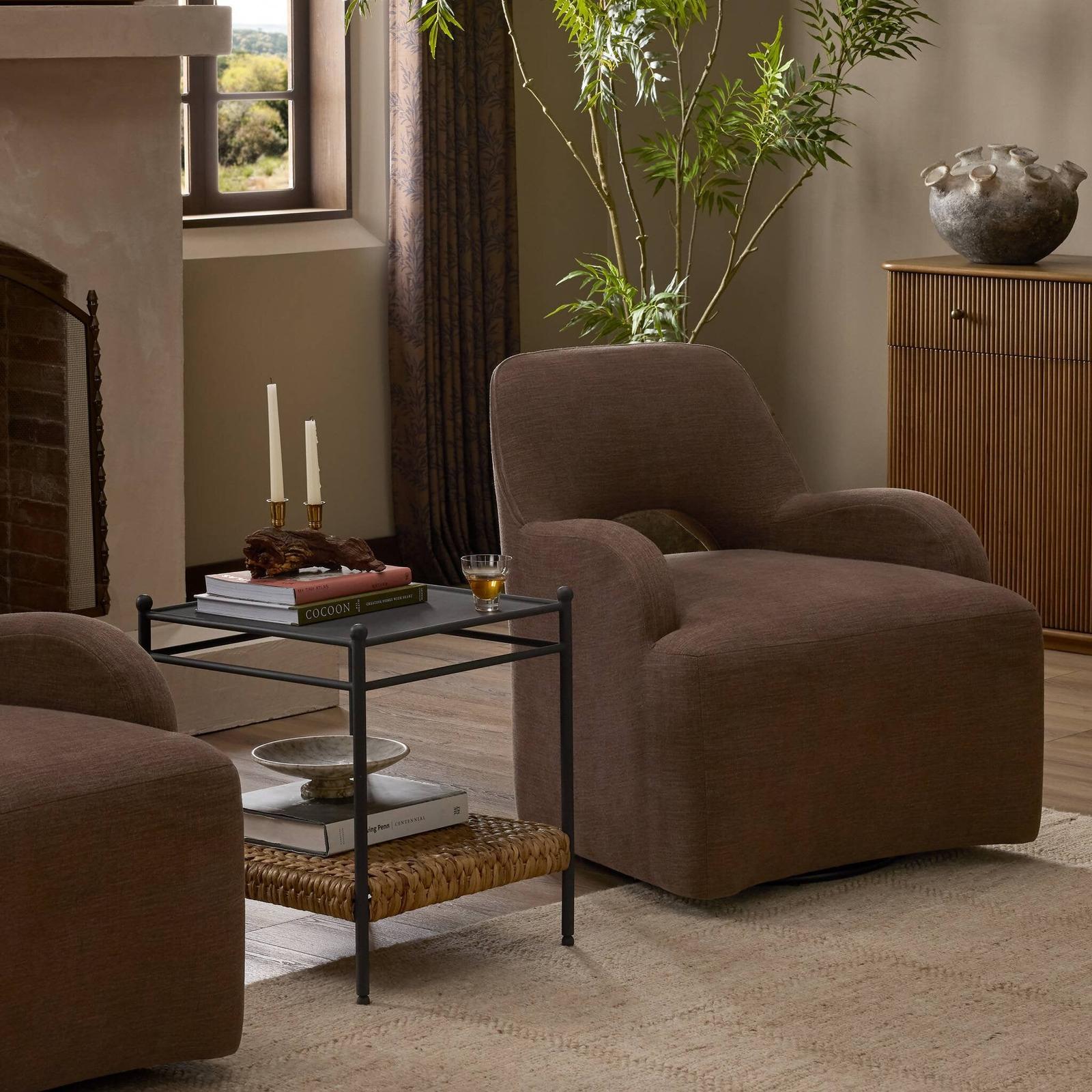 Barclay Swivel Chair - Laughlin Cafe