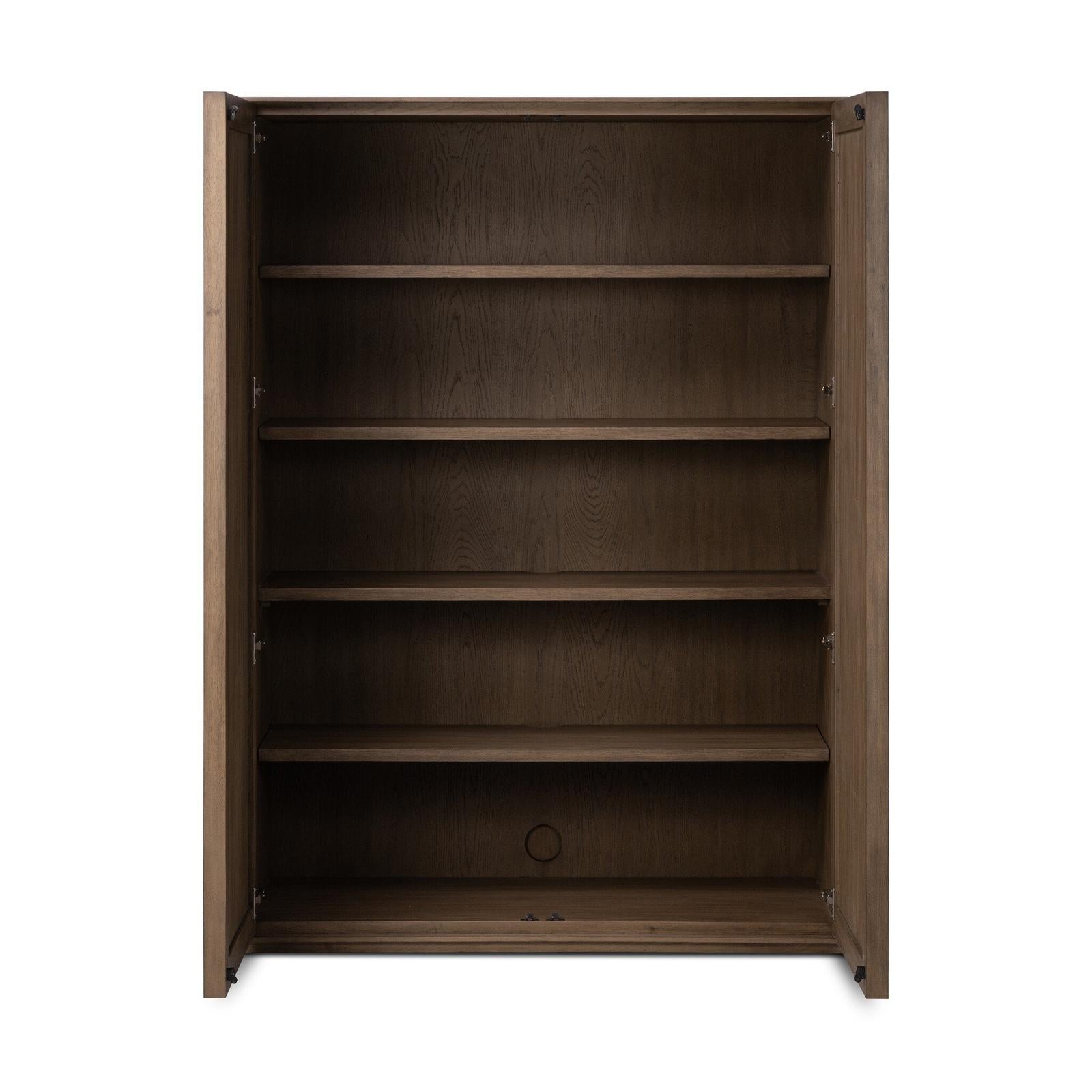Leo Cabinet