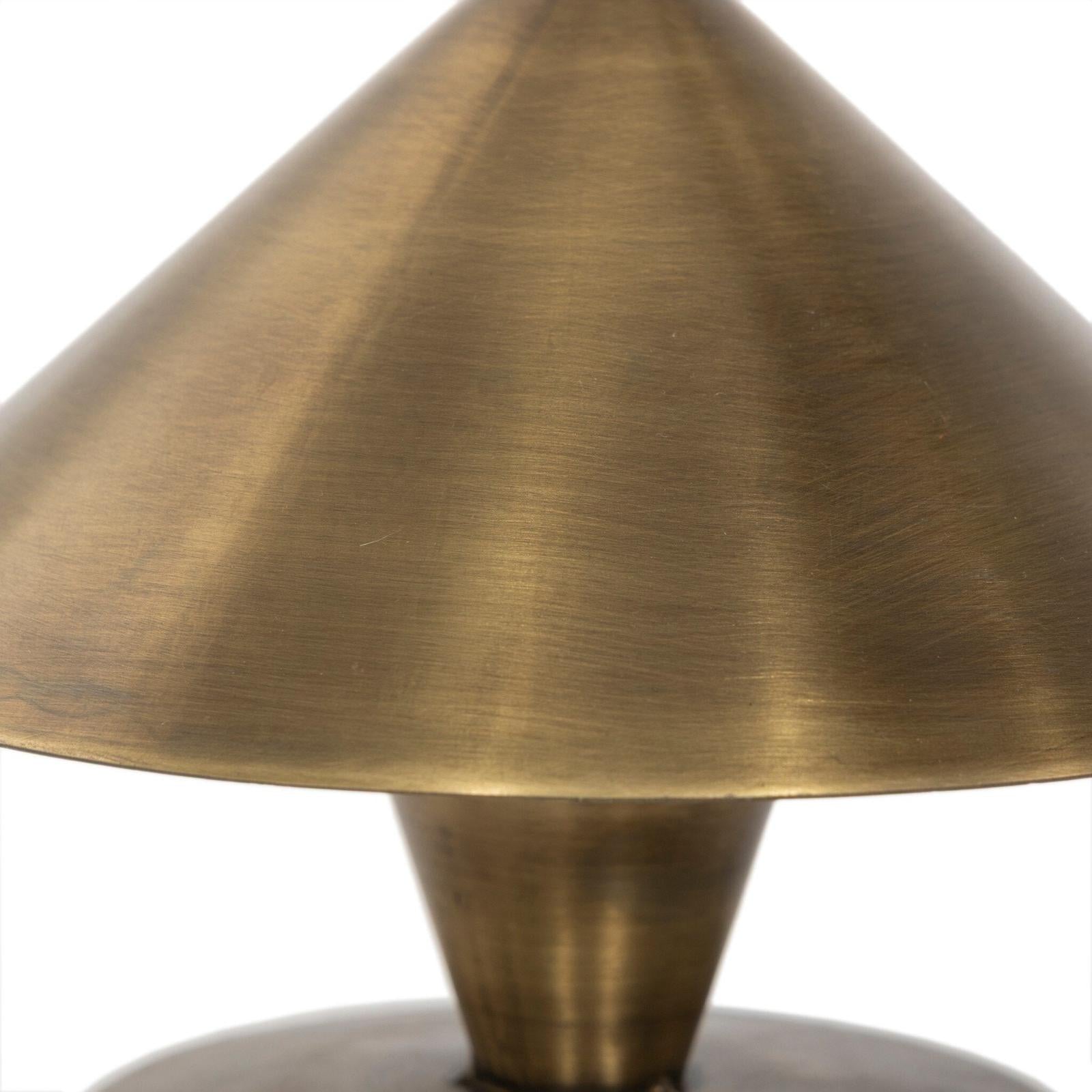 Nyra Cordless Table Lamp