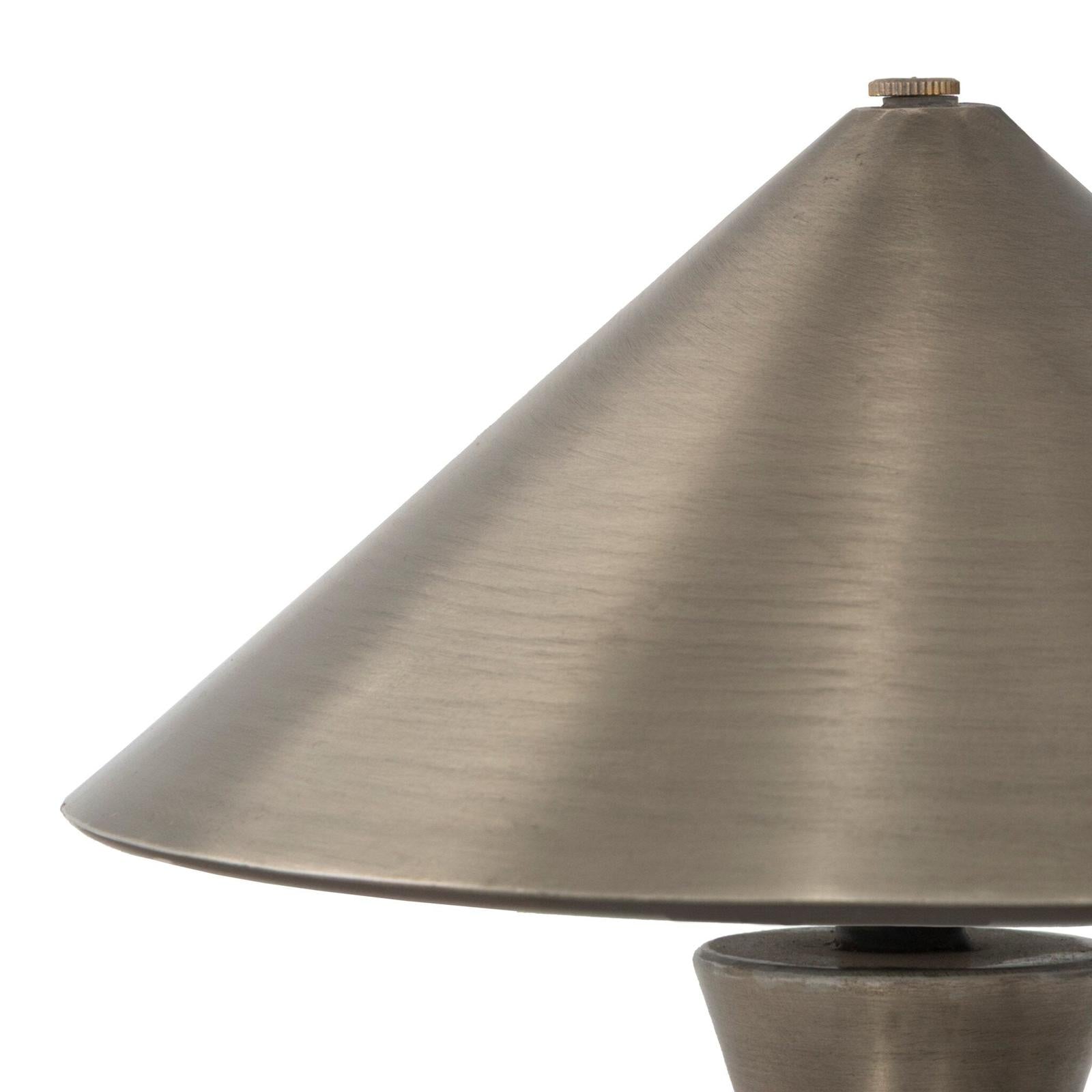 Nyra Cordless Table Lamp