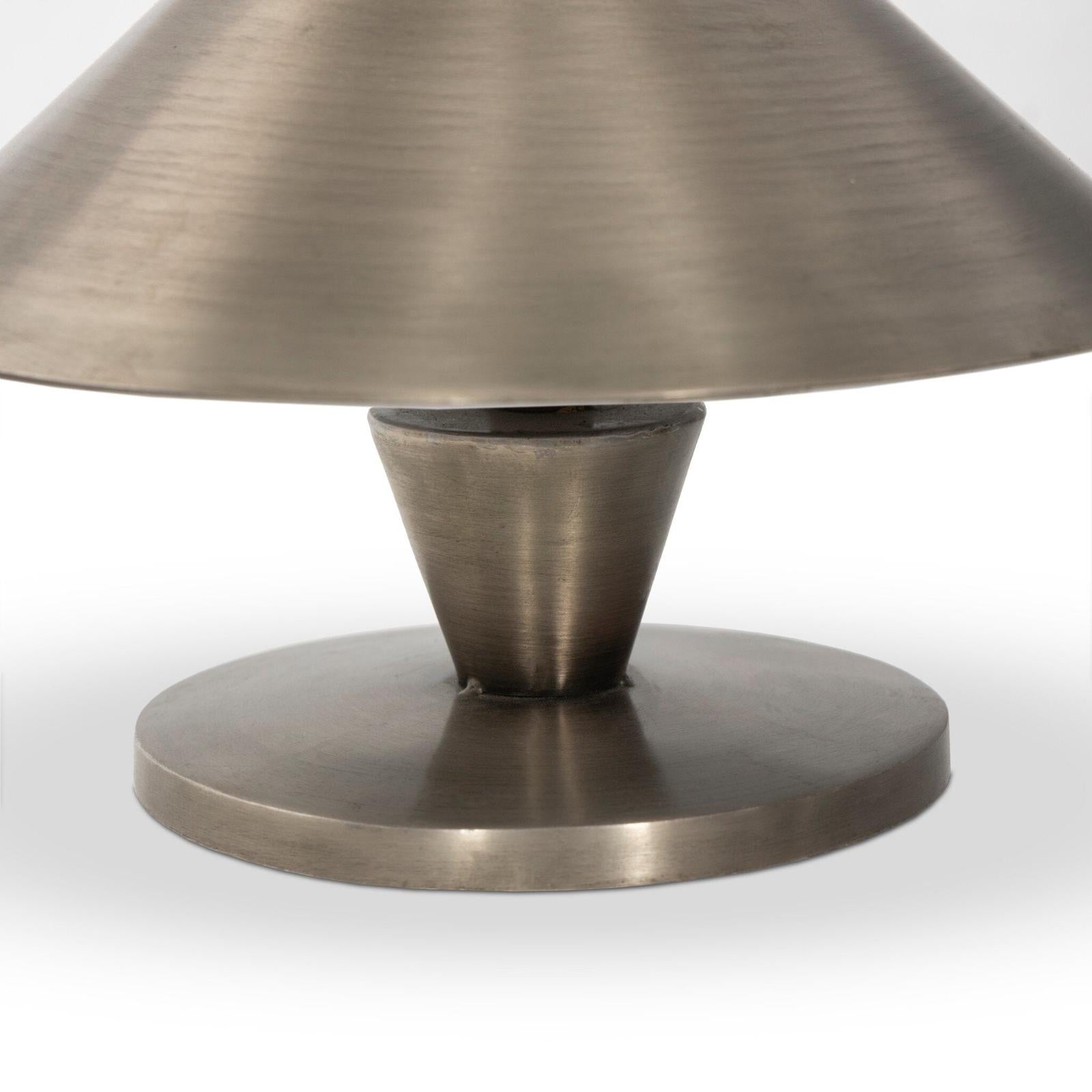 Nyra Cordless Table Lamp