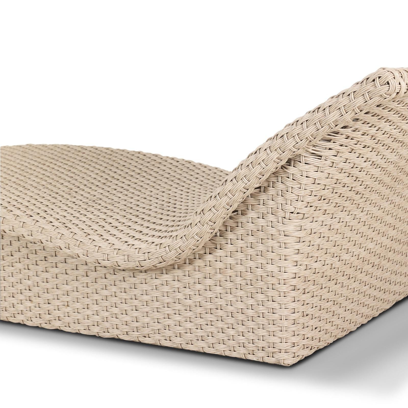 Quinta Outdoor Chaise