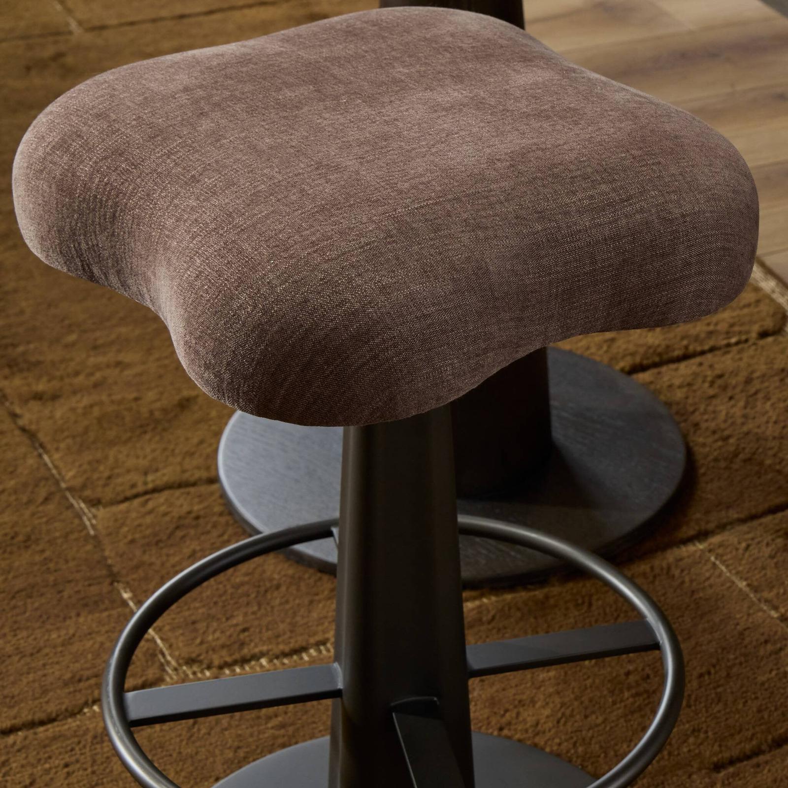Clova Swivel Bar Stool