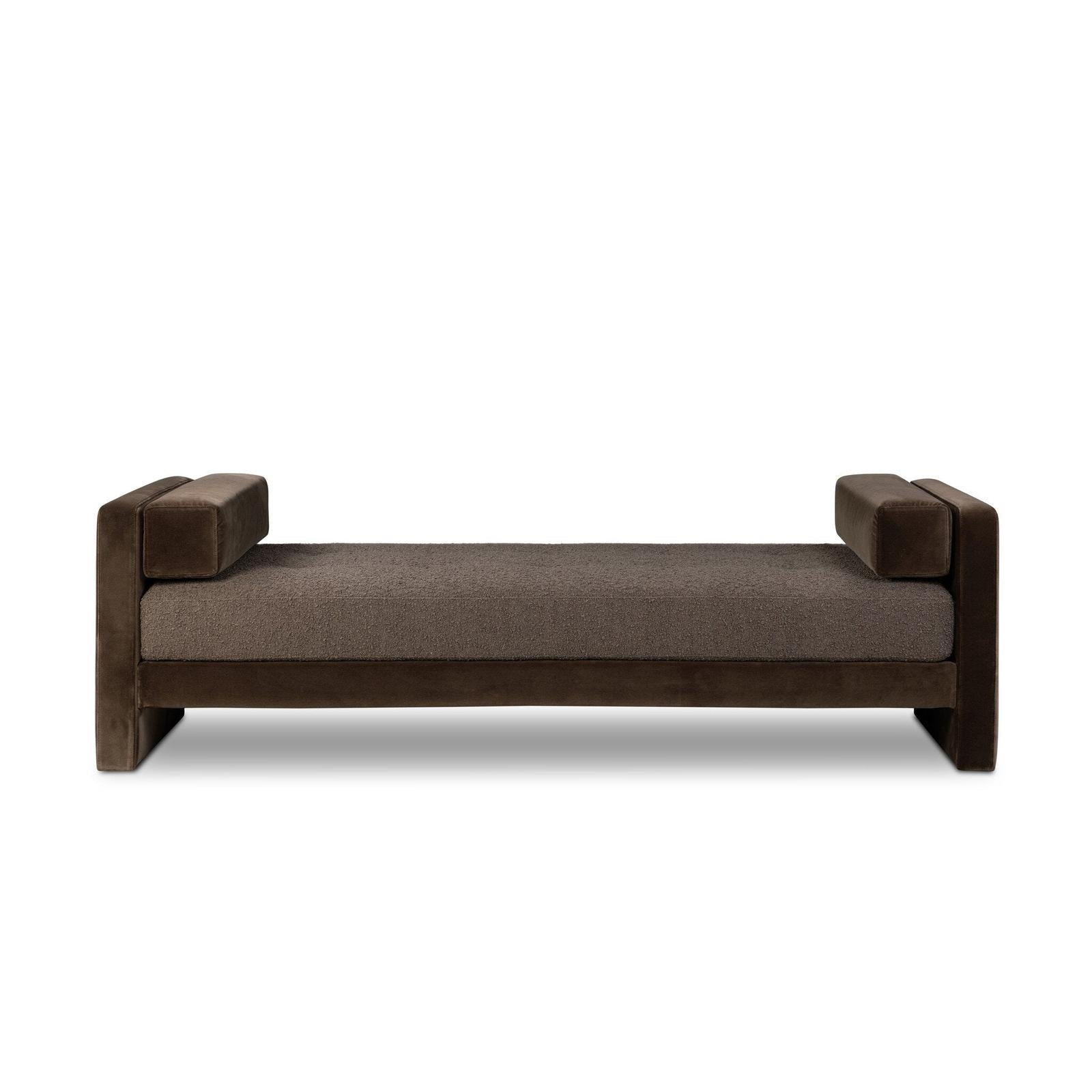 Ursula Chaise
