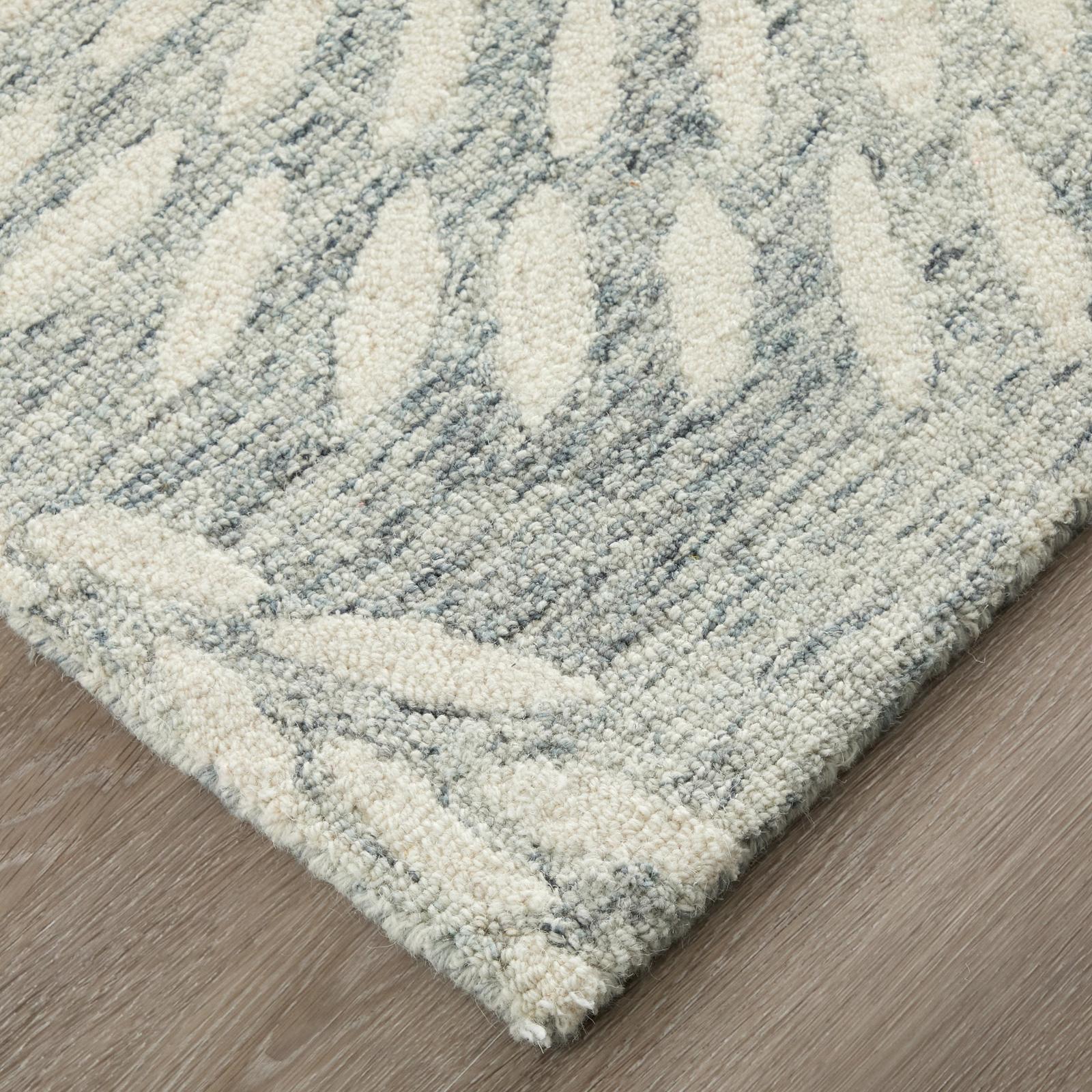 Feizy Wallace 8A38F Modern Floral & Botanical Rug in Gray/Ivory