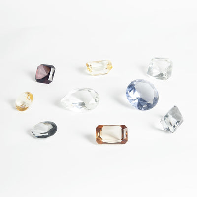 Global Views Round Oxford Jewels