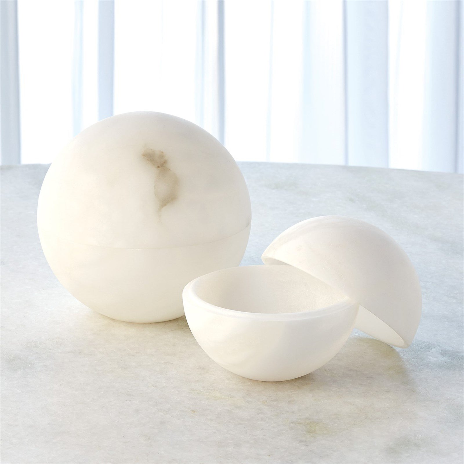 Global Views White Alabaster Sphere Box
