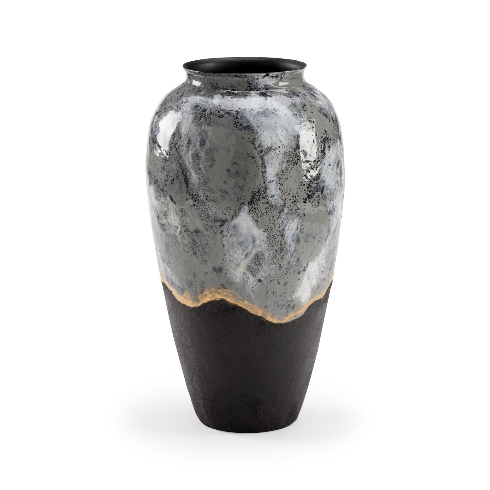 Wildwood Ashur Vase