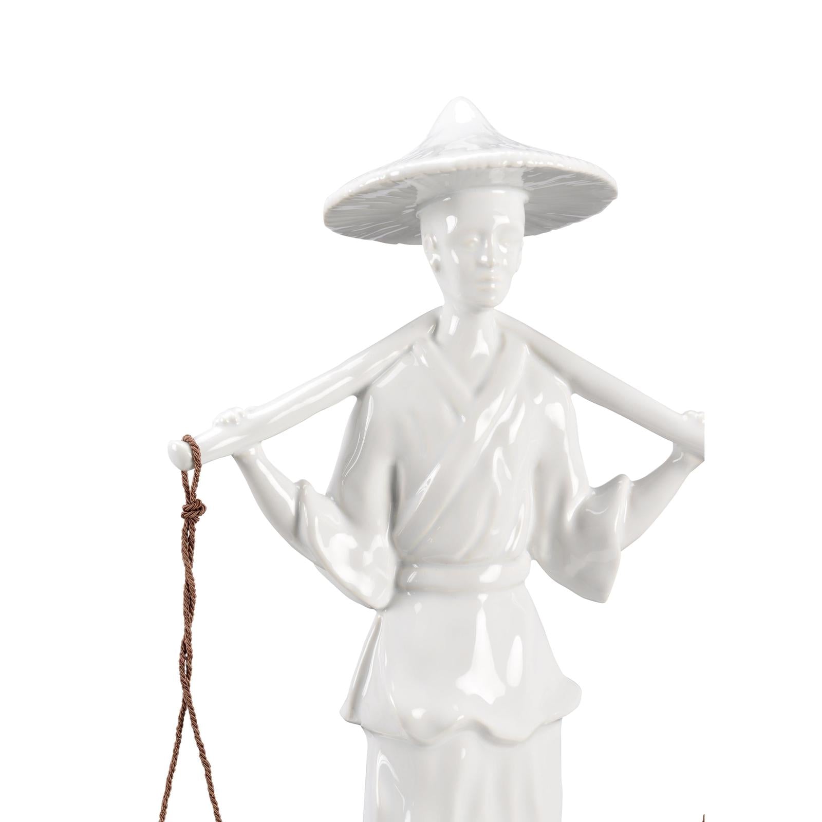 Wildwood Indochine White Sculpture
