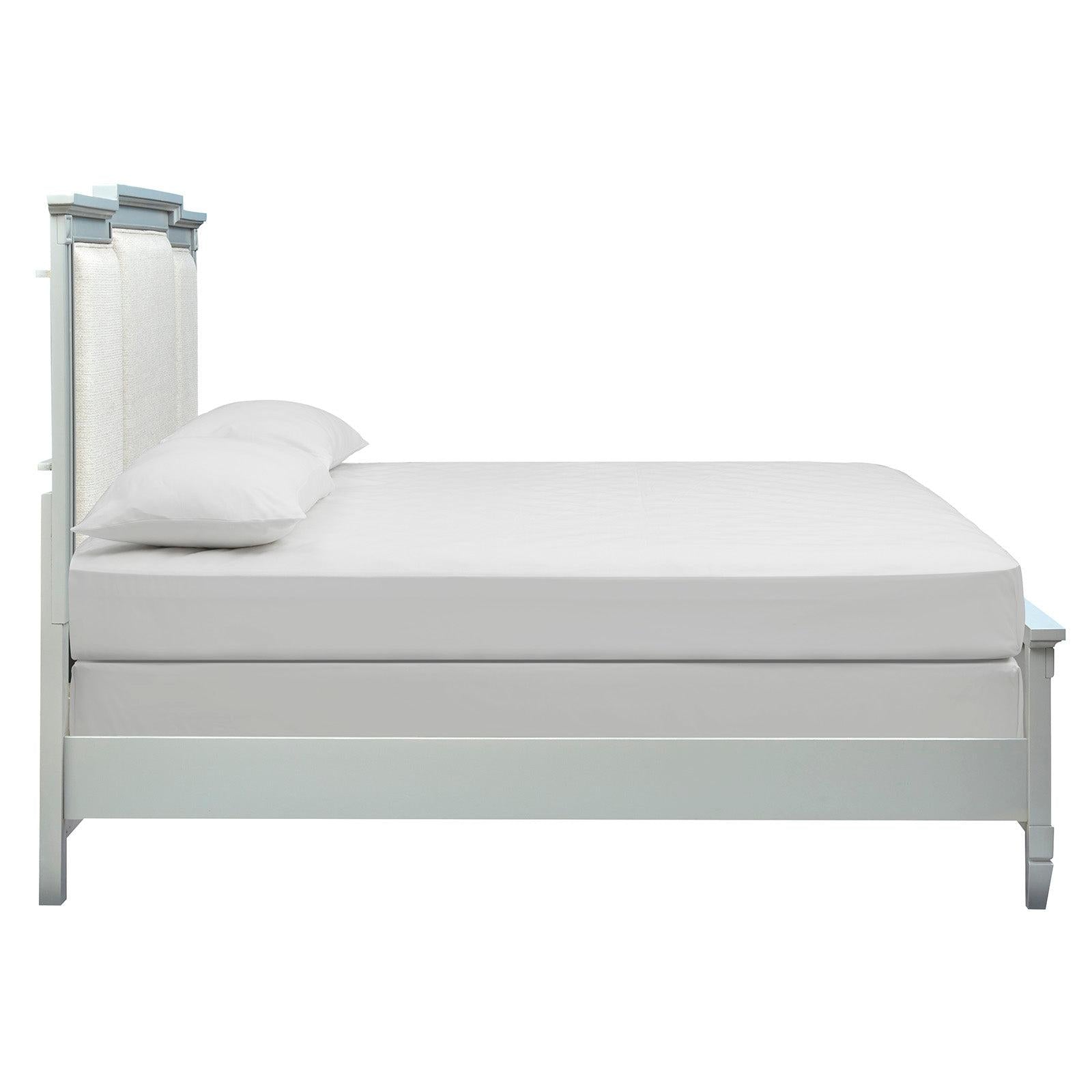 Magnussen Home Glenbrook Pebble Upholstered Panel Bed