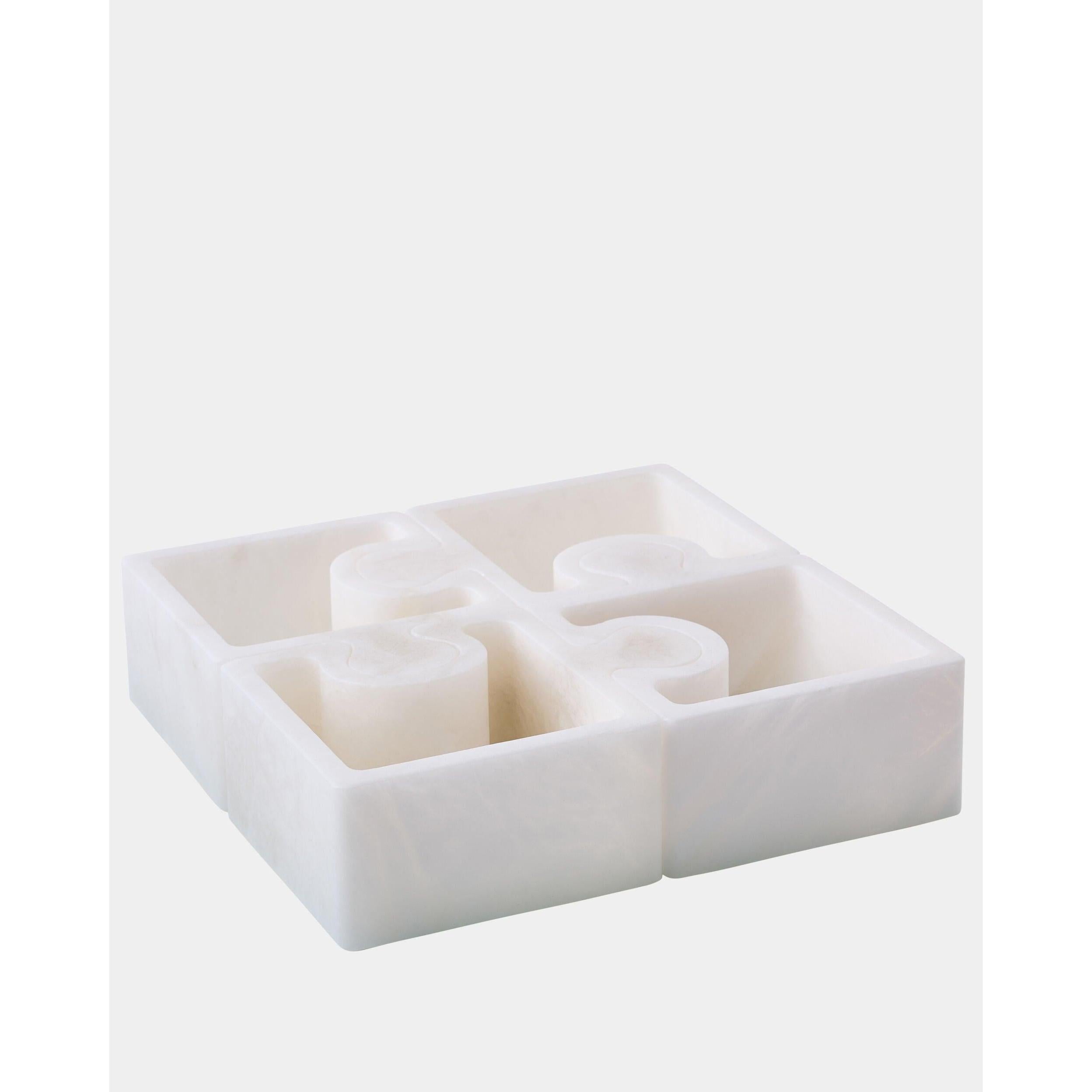 Global Views Jigsaw Box