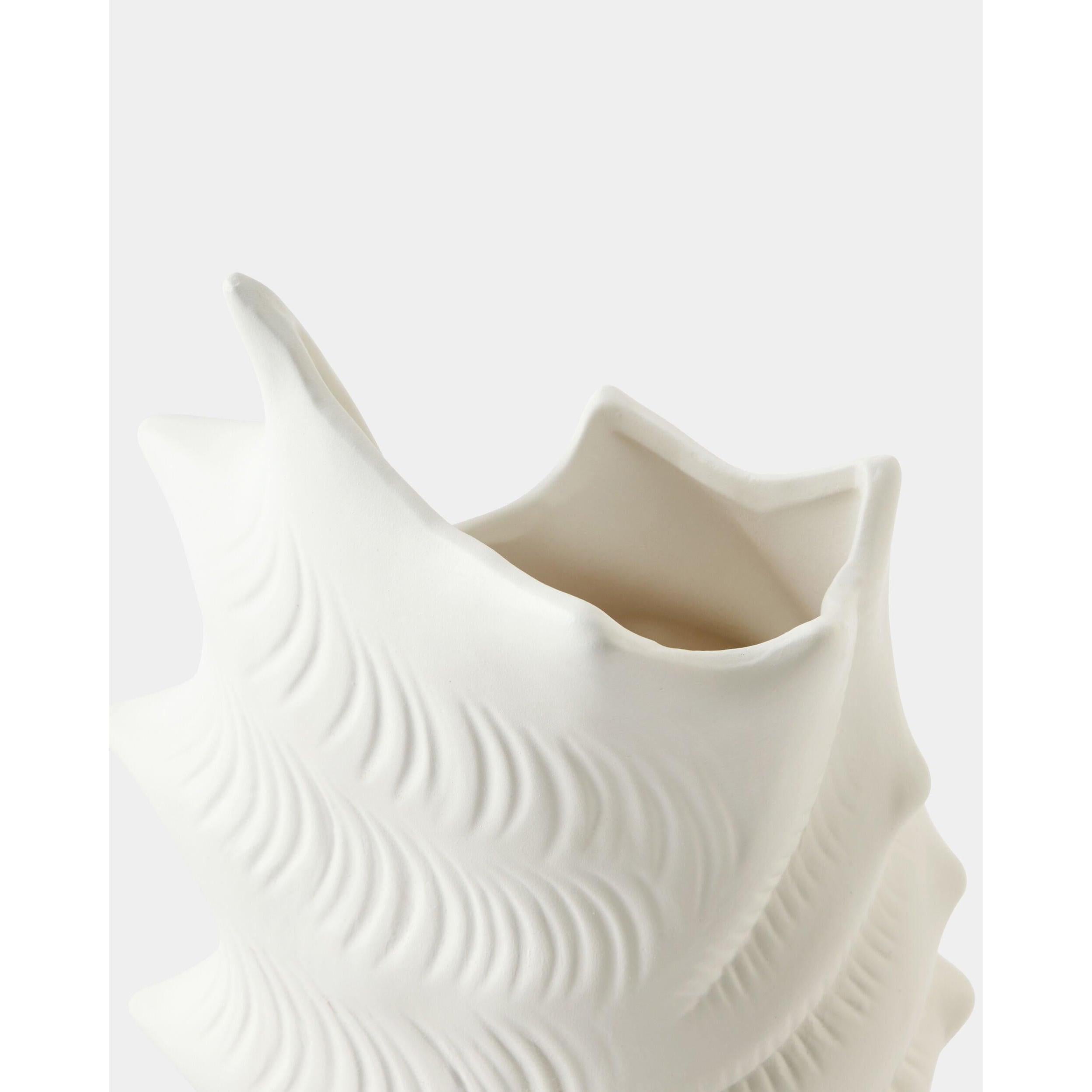 Global Views Fantastic Shell Vase