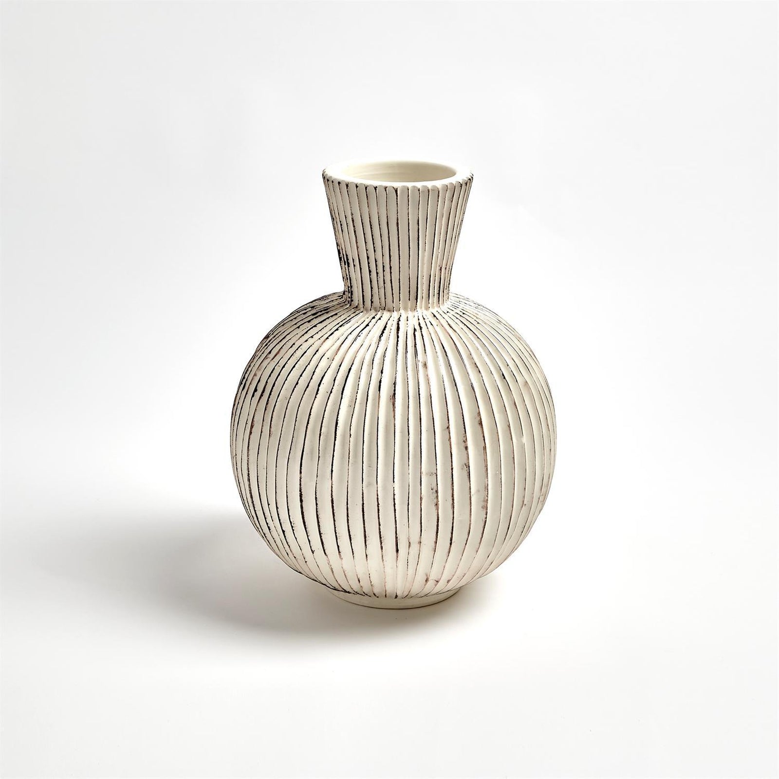 Global Views Furrow Sphere Vase